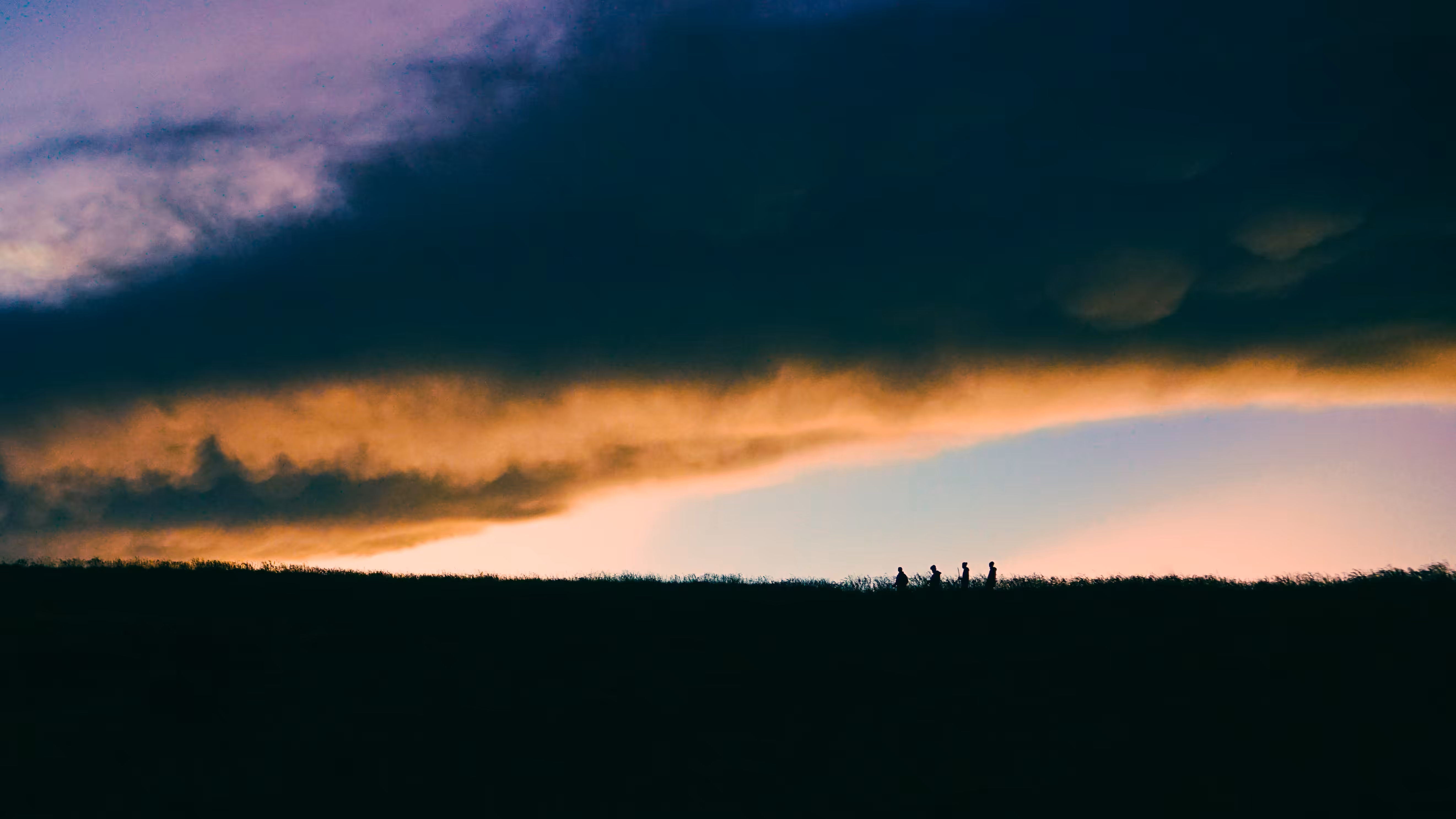 Sunshine to cloudy sky