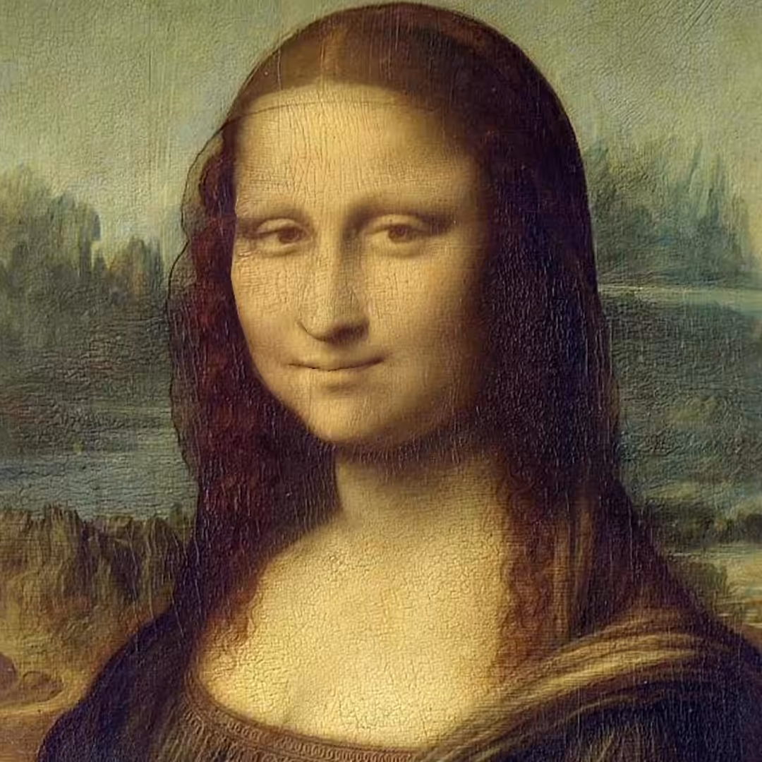 Mona Lisa Posing