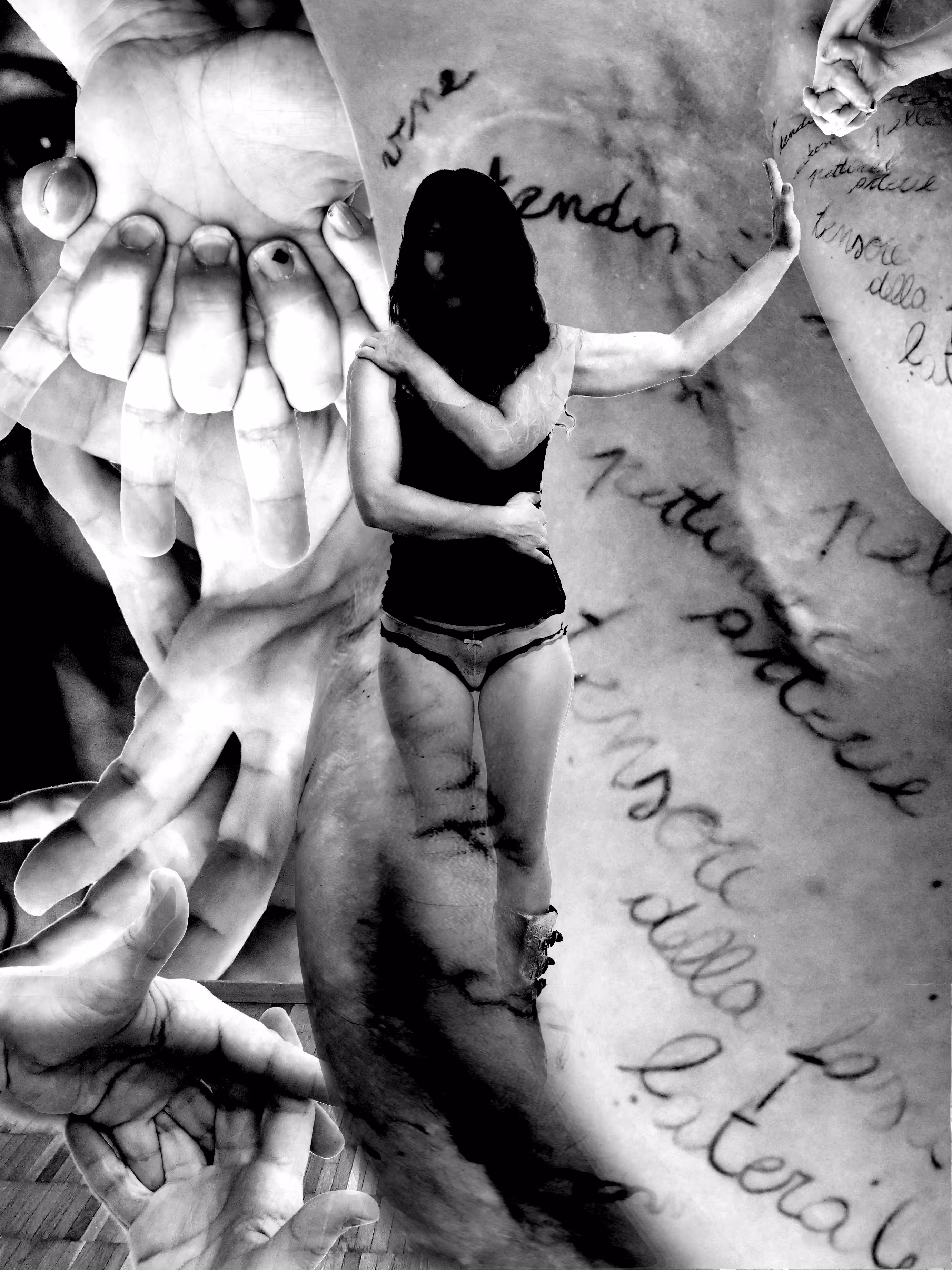 Mirella Black & White Scar