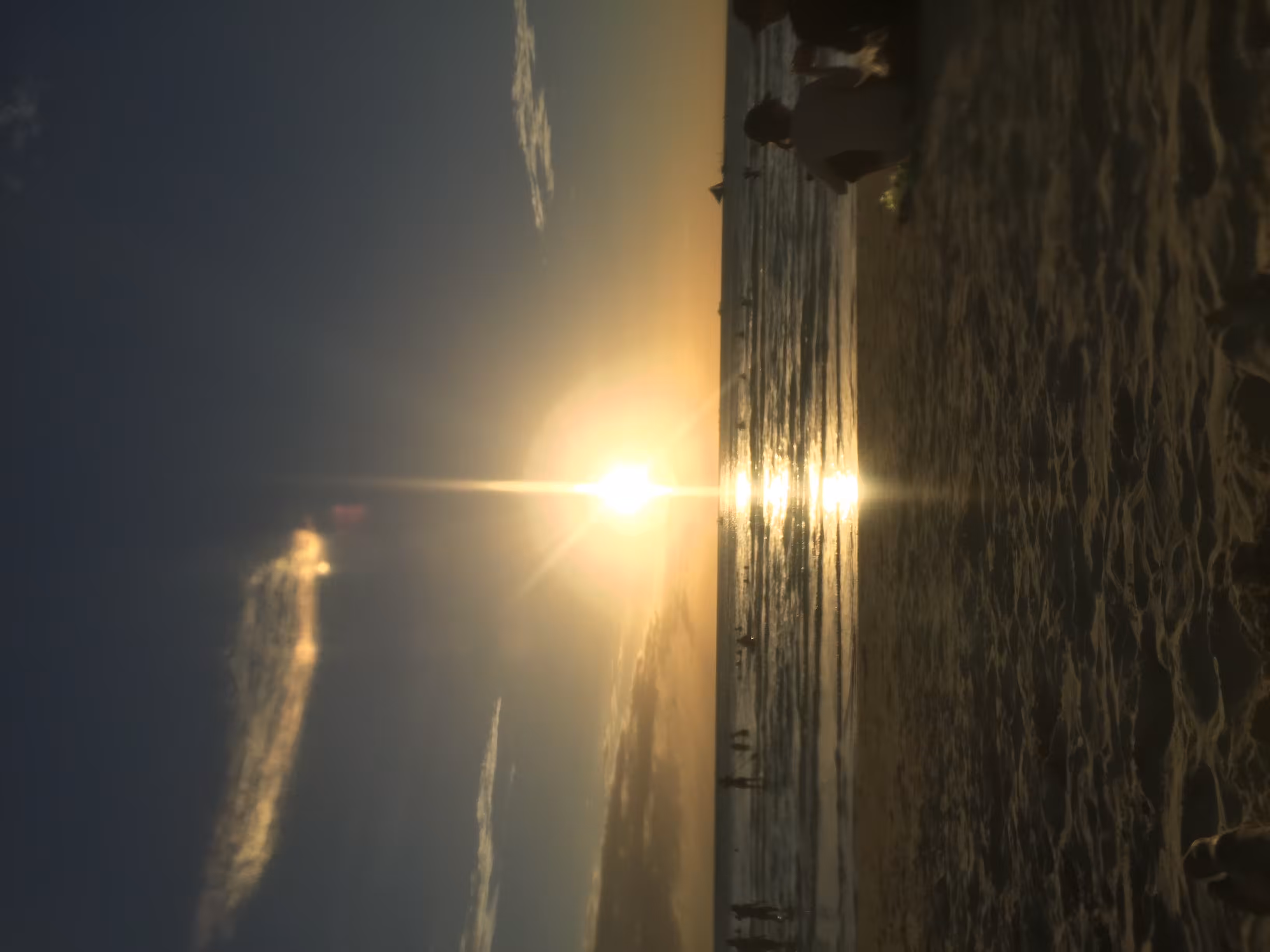 s0l4r fl4r3 suns3t.