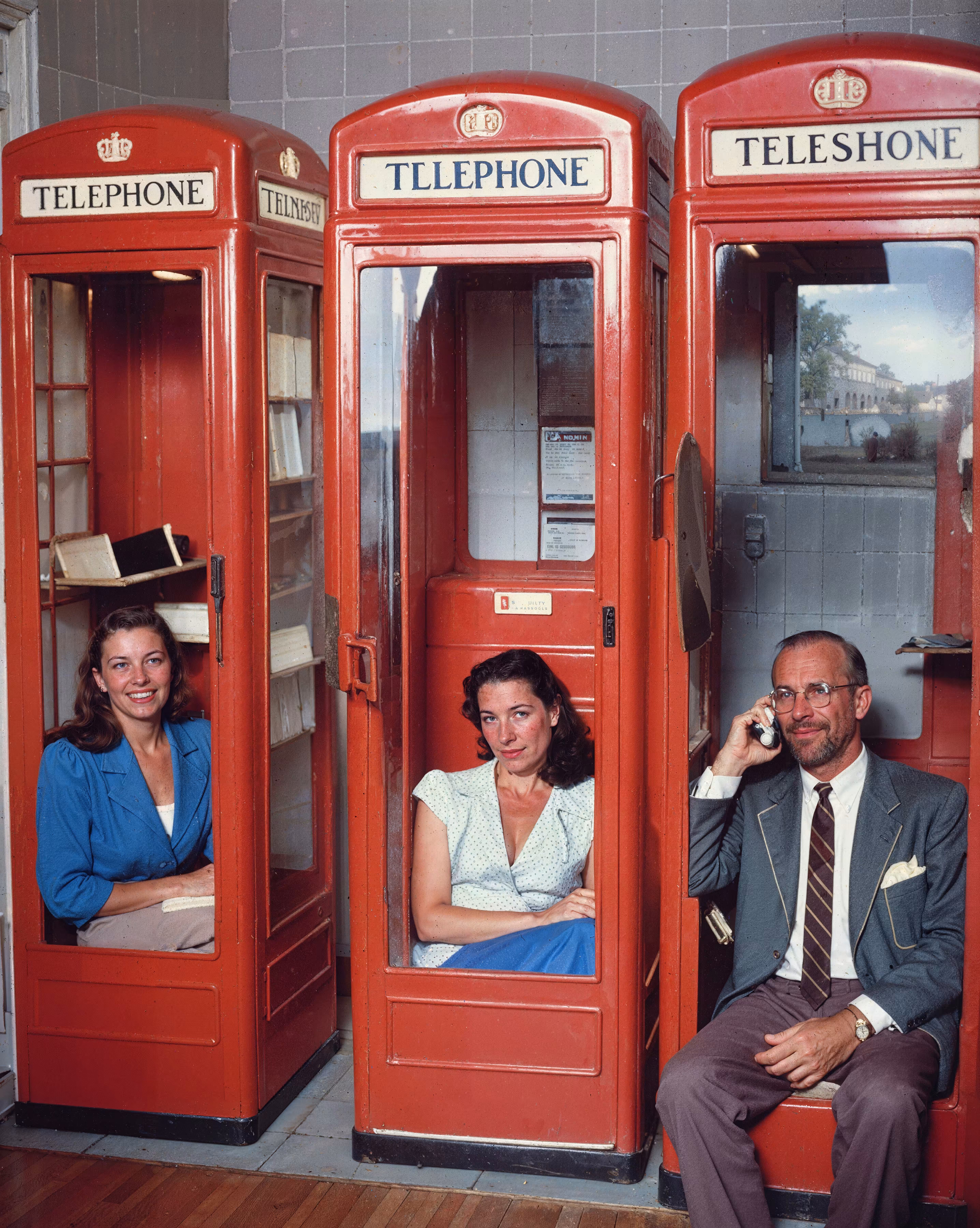 Red Telephone Box