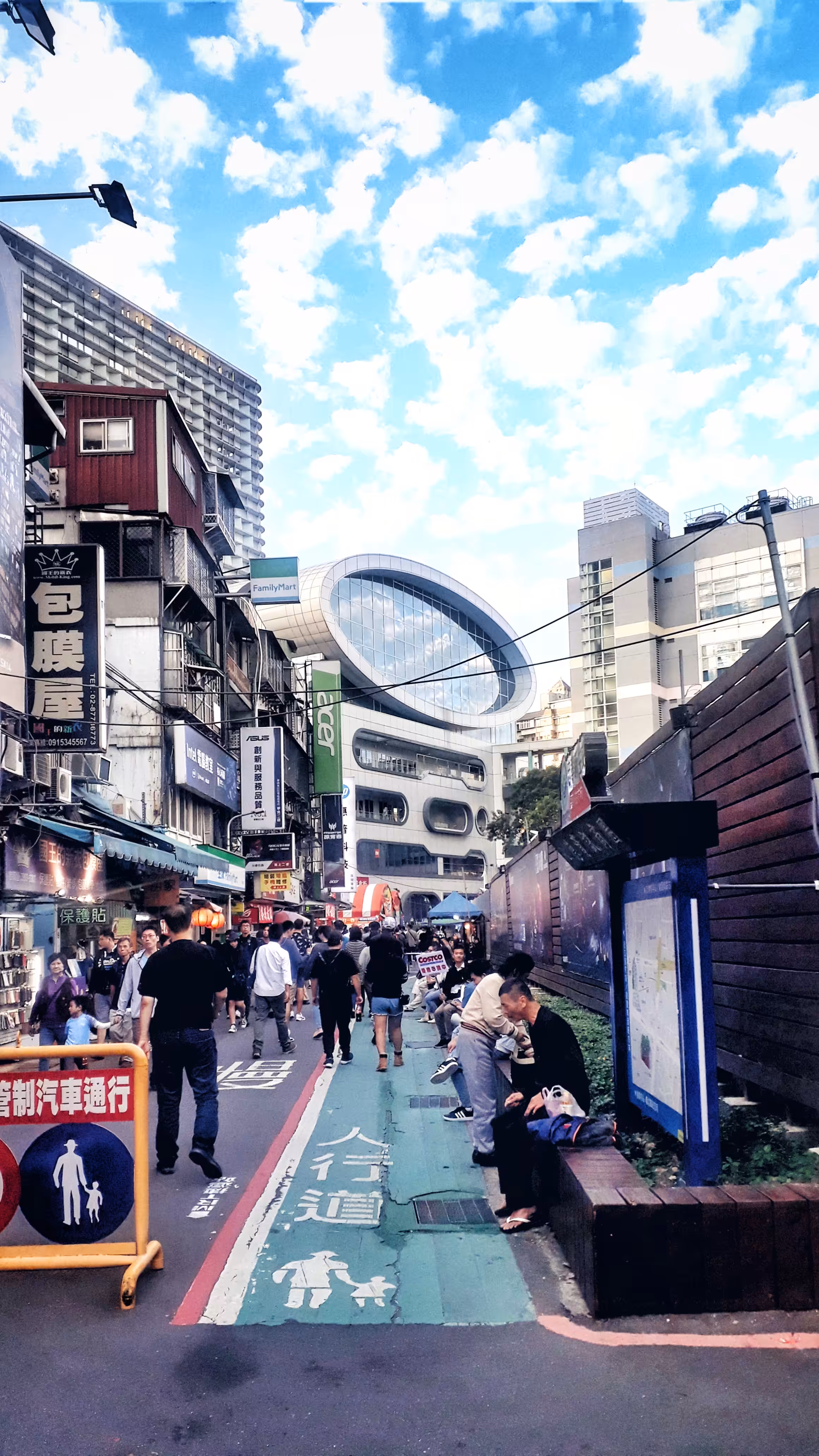 /HC1BK2b6NFmcywE/