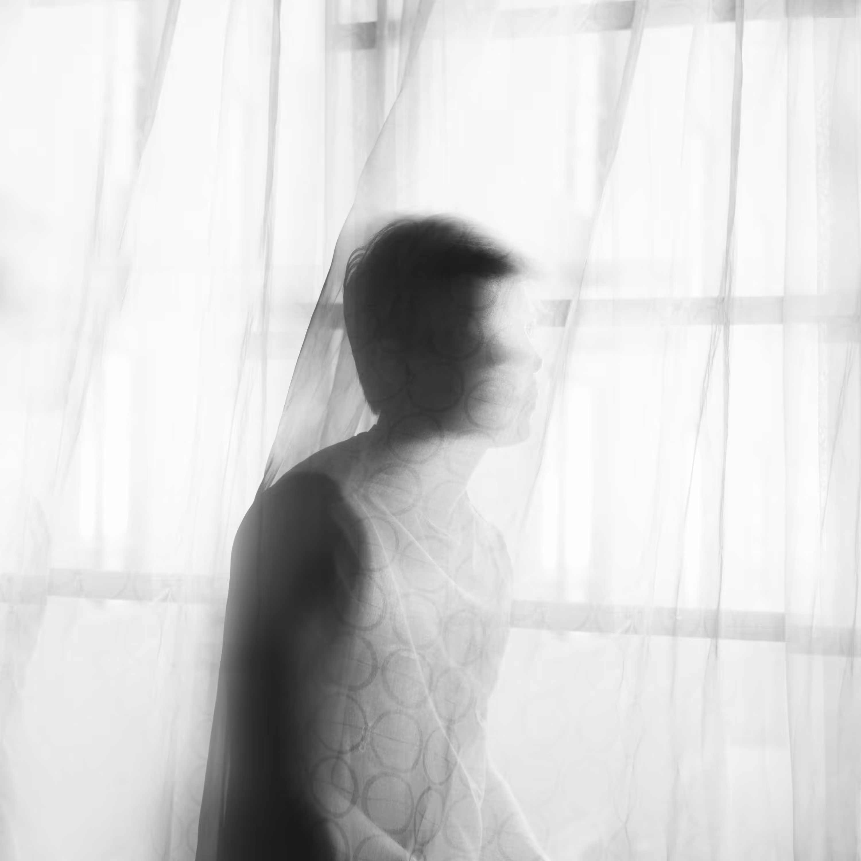 whisper