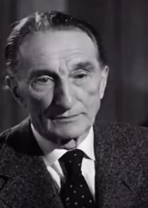 ALL NFTS ARE JUST TRASH...... (FEAT. MARCEL DUCHAMP)