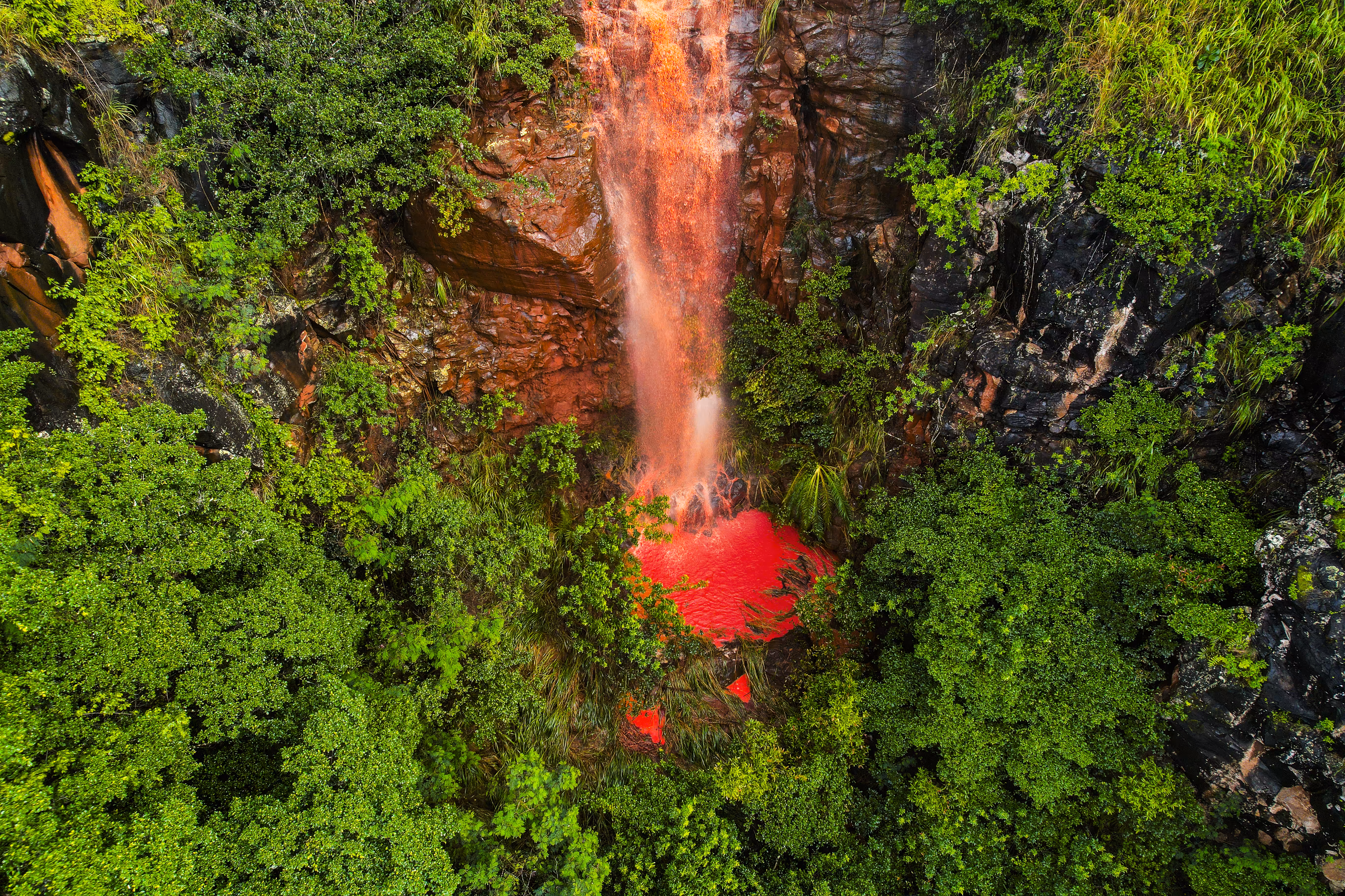 Waileʻe Falls 