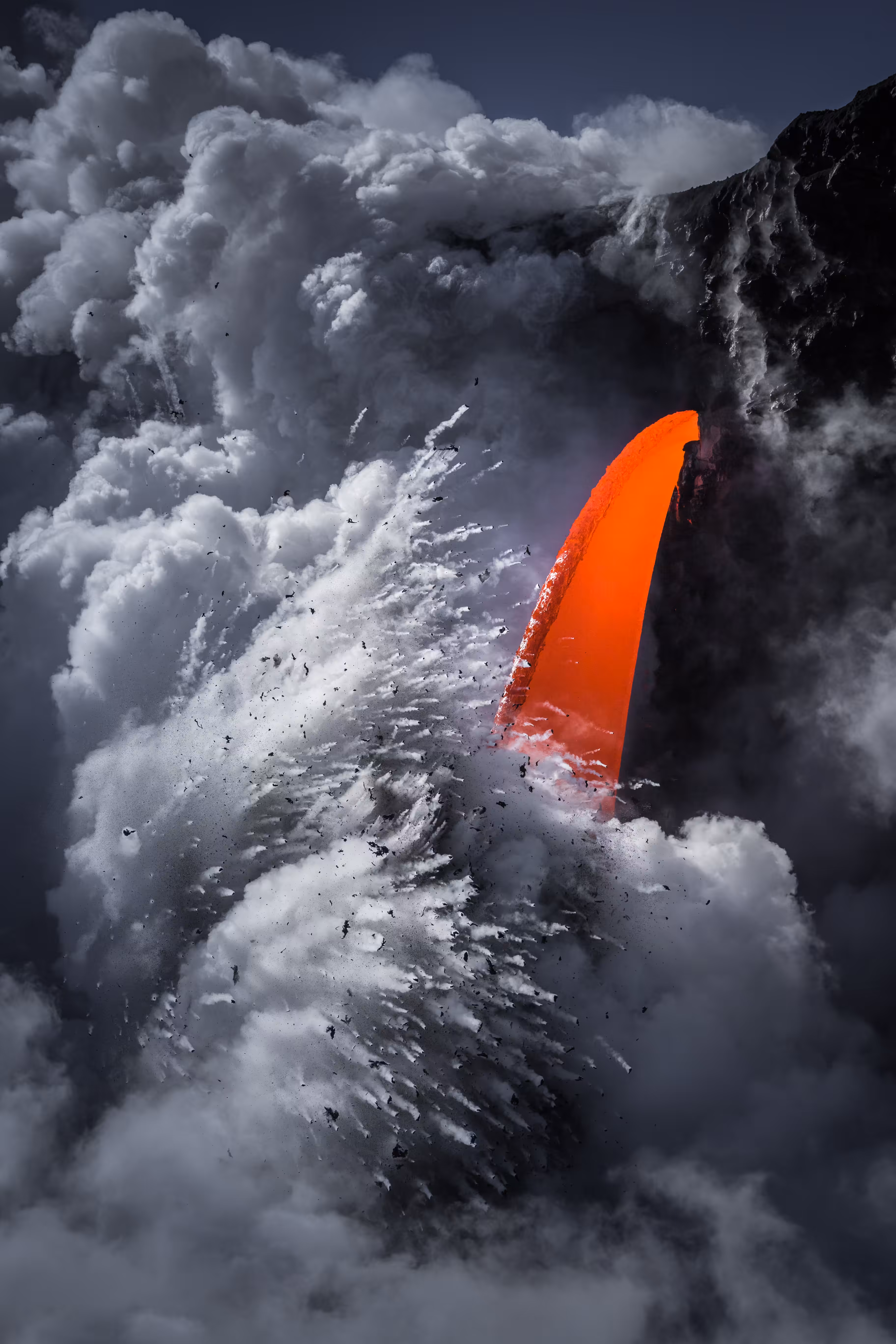 STEAM MACHINE | CASCADE OF LAVA 1