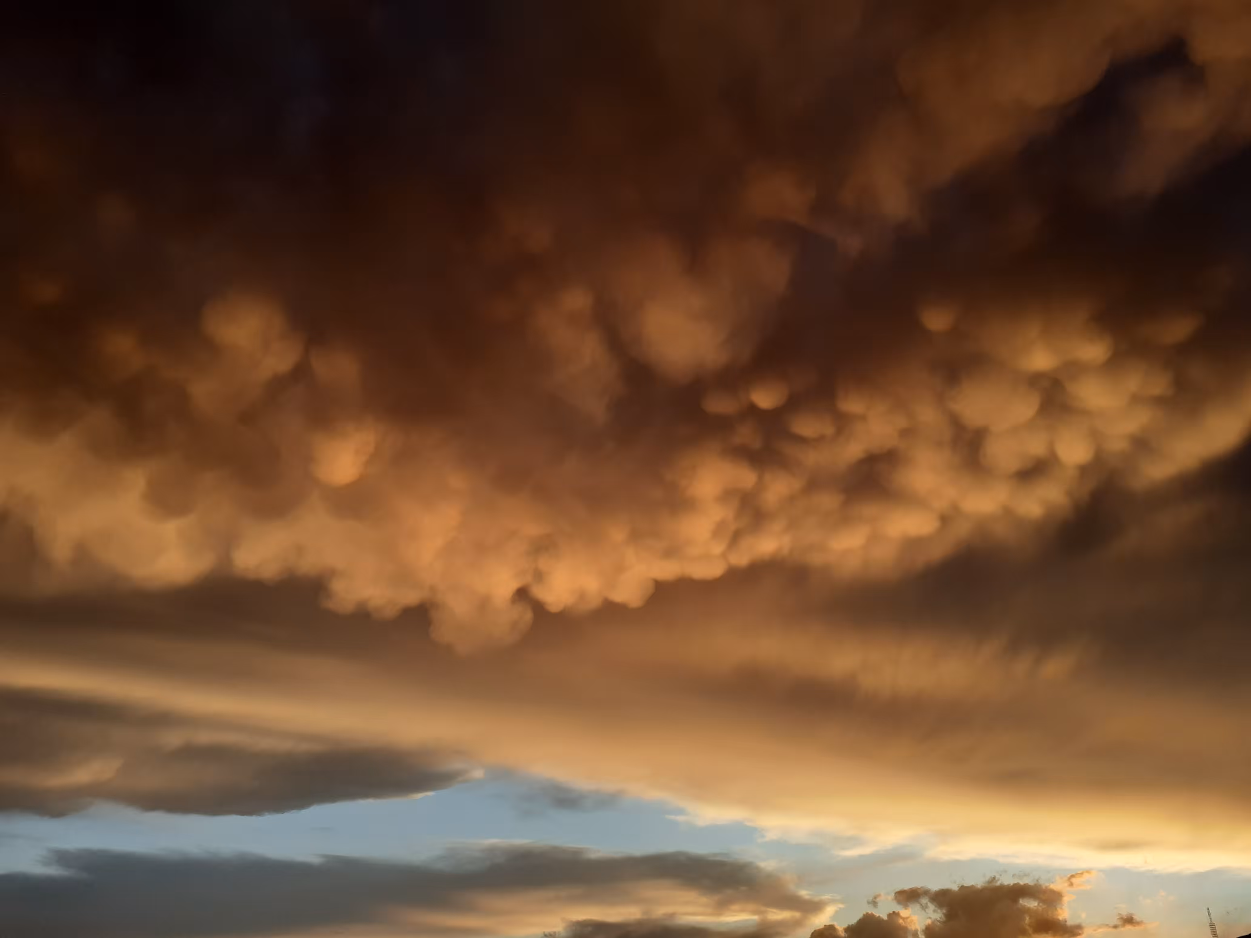 angry clouds!!