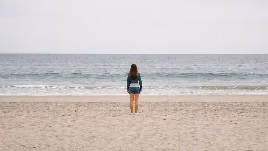 A Happiness Model : Happiness is a Beach