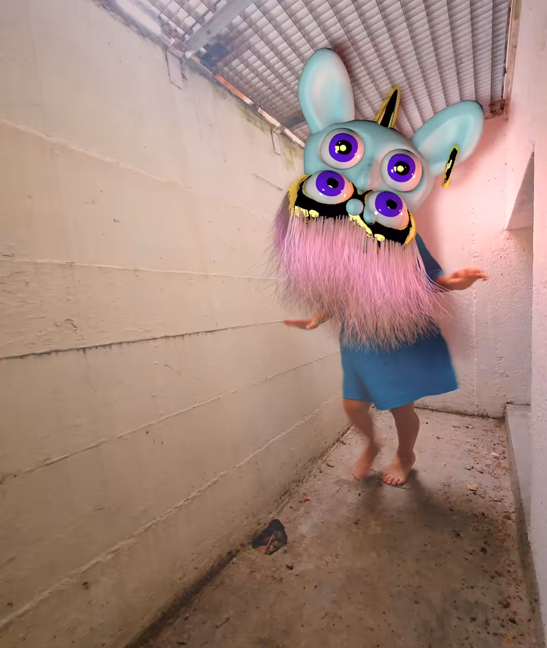 Weird Scenes inside the Gold Mine