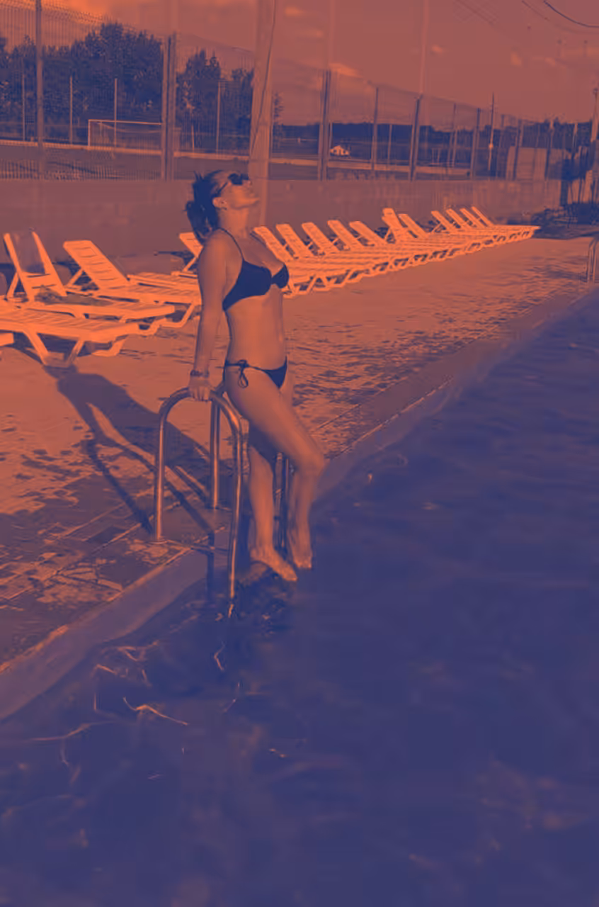 Me): Morning by the pool