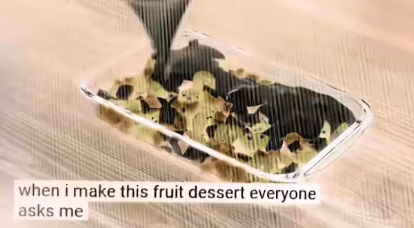 When I Make This Fruit Dessert Everyone Asks Me For The Recipe