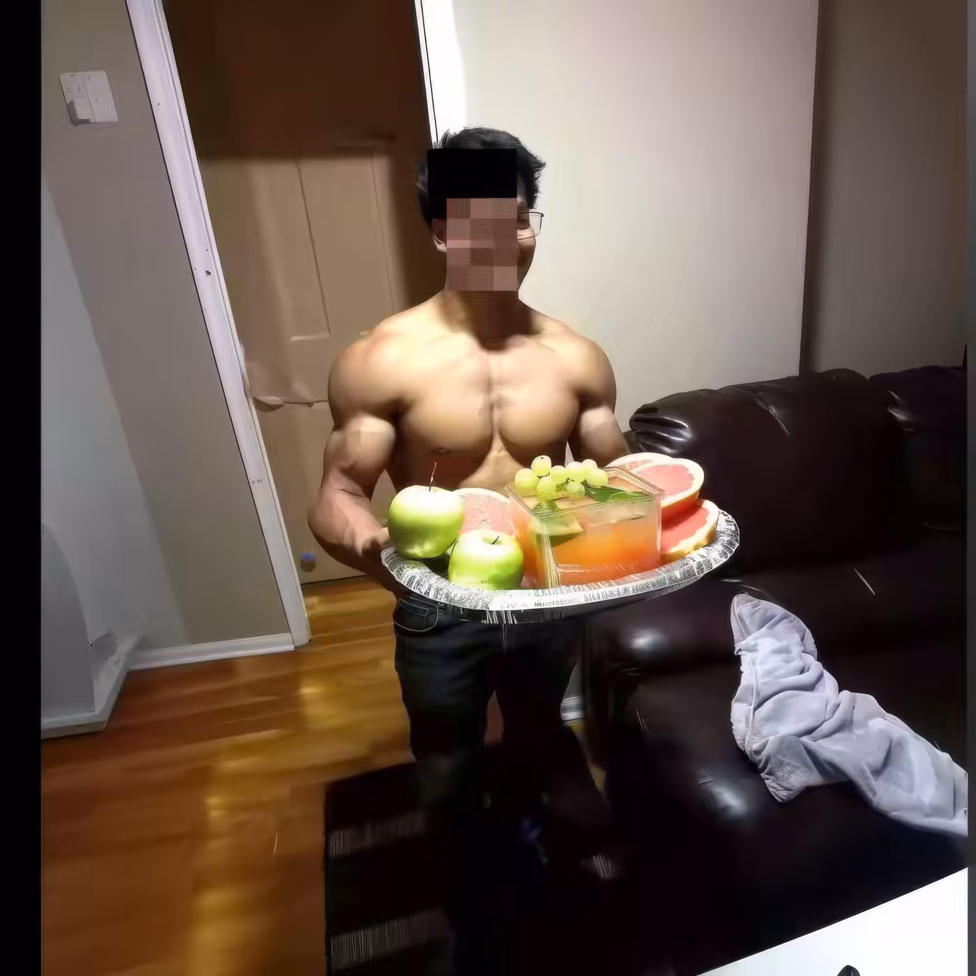 Buff-Waiter