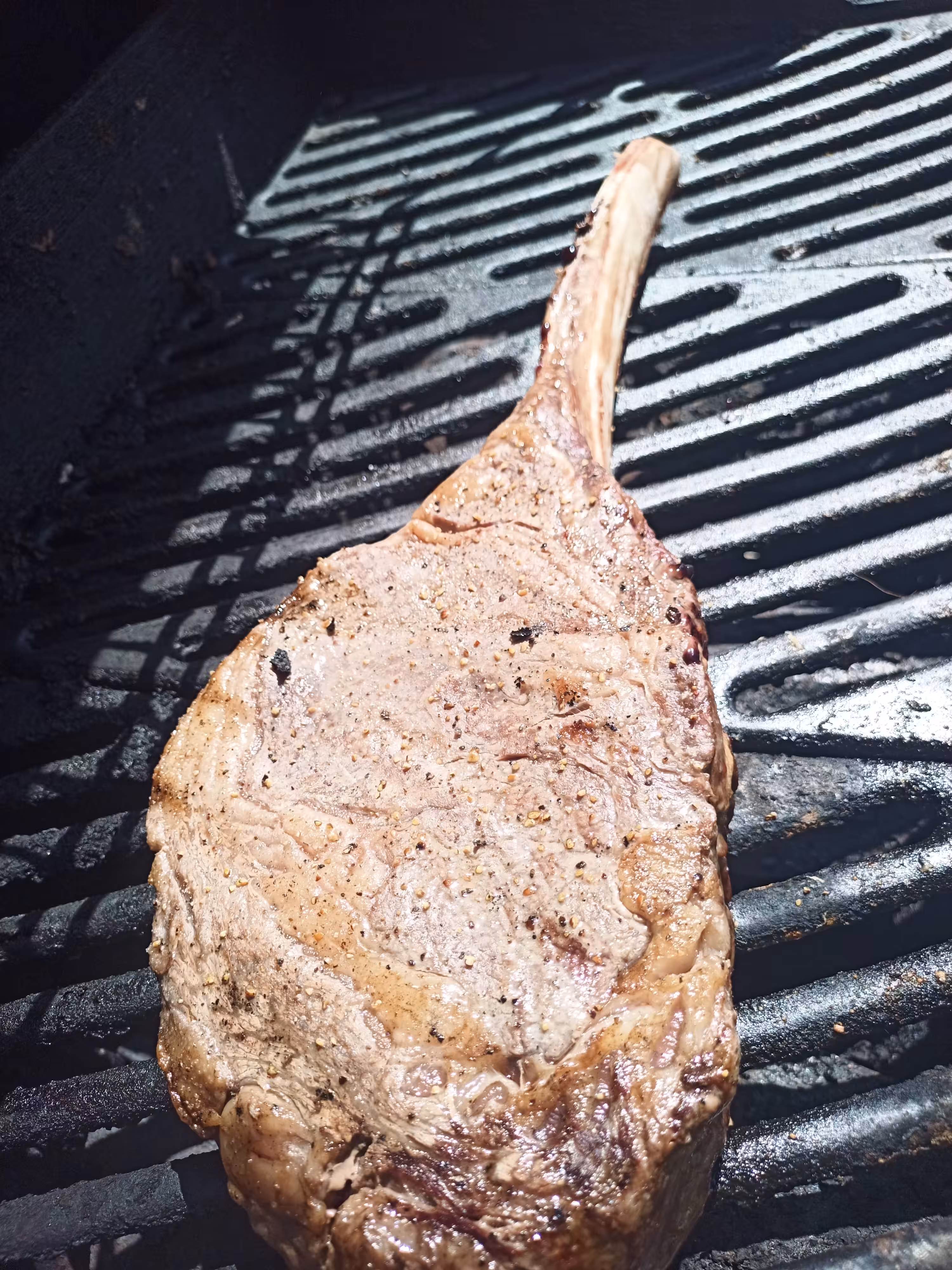 Wagyu Tomahawk grill
