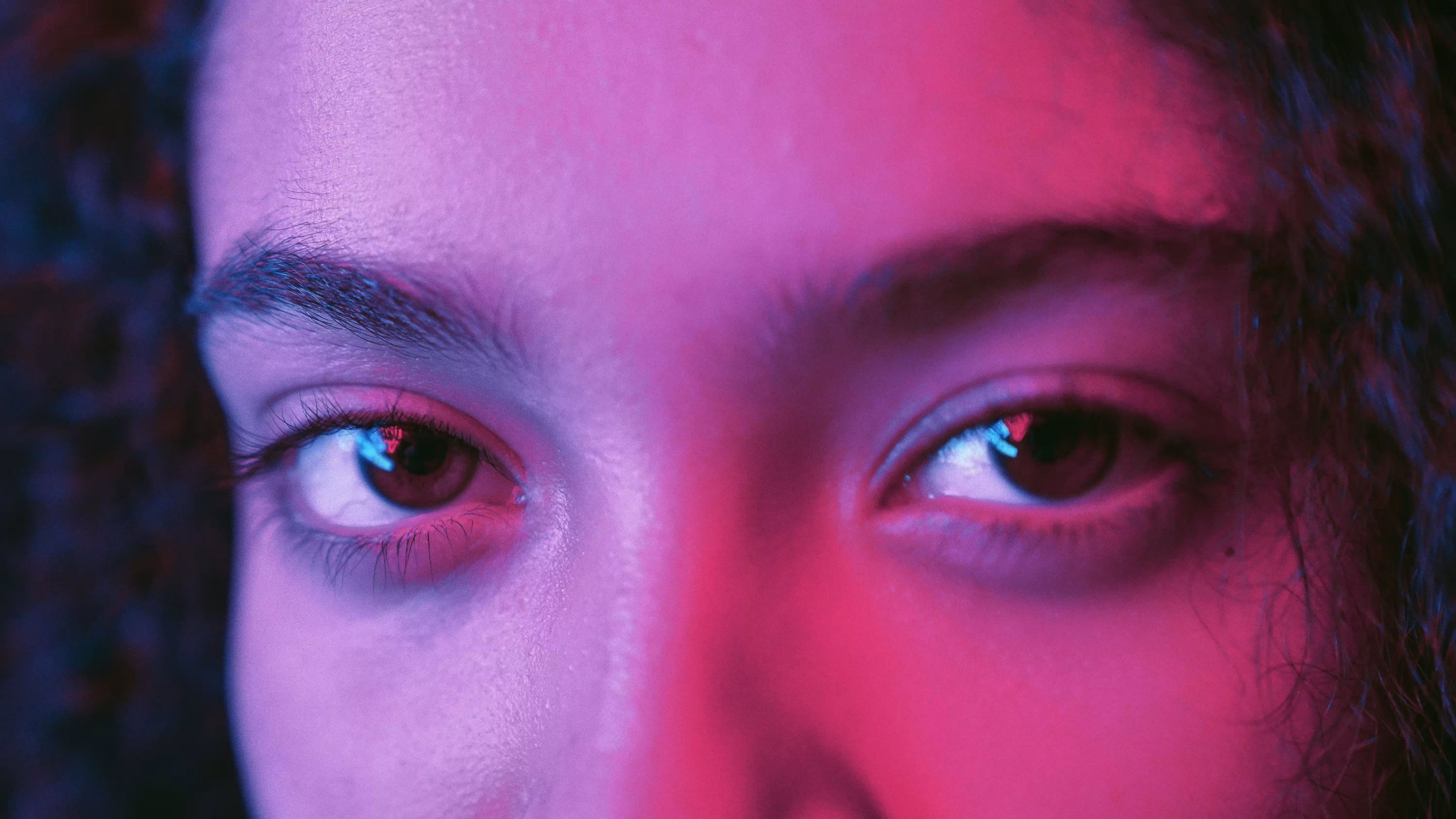 Real eyes realize real lies