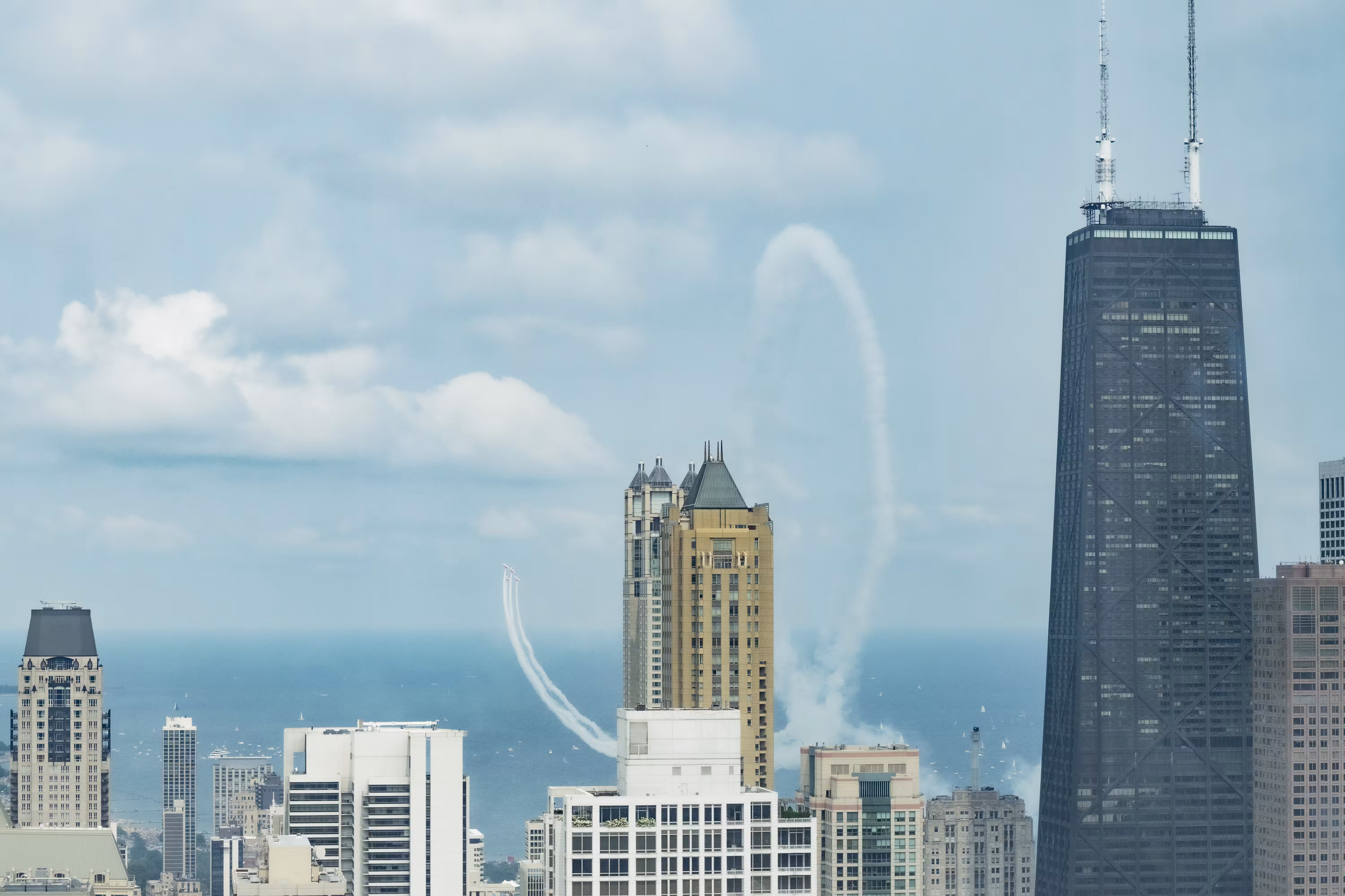 FLY: Skyline
