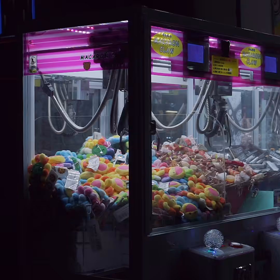 Lock-in Vending Machine 067