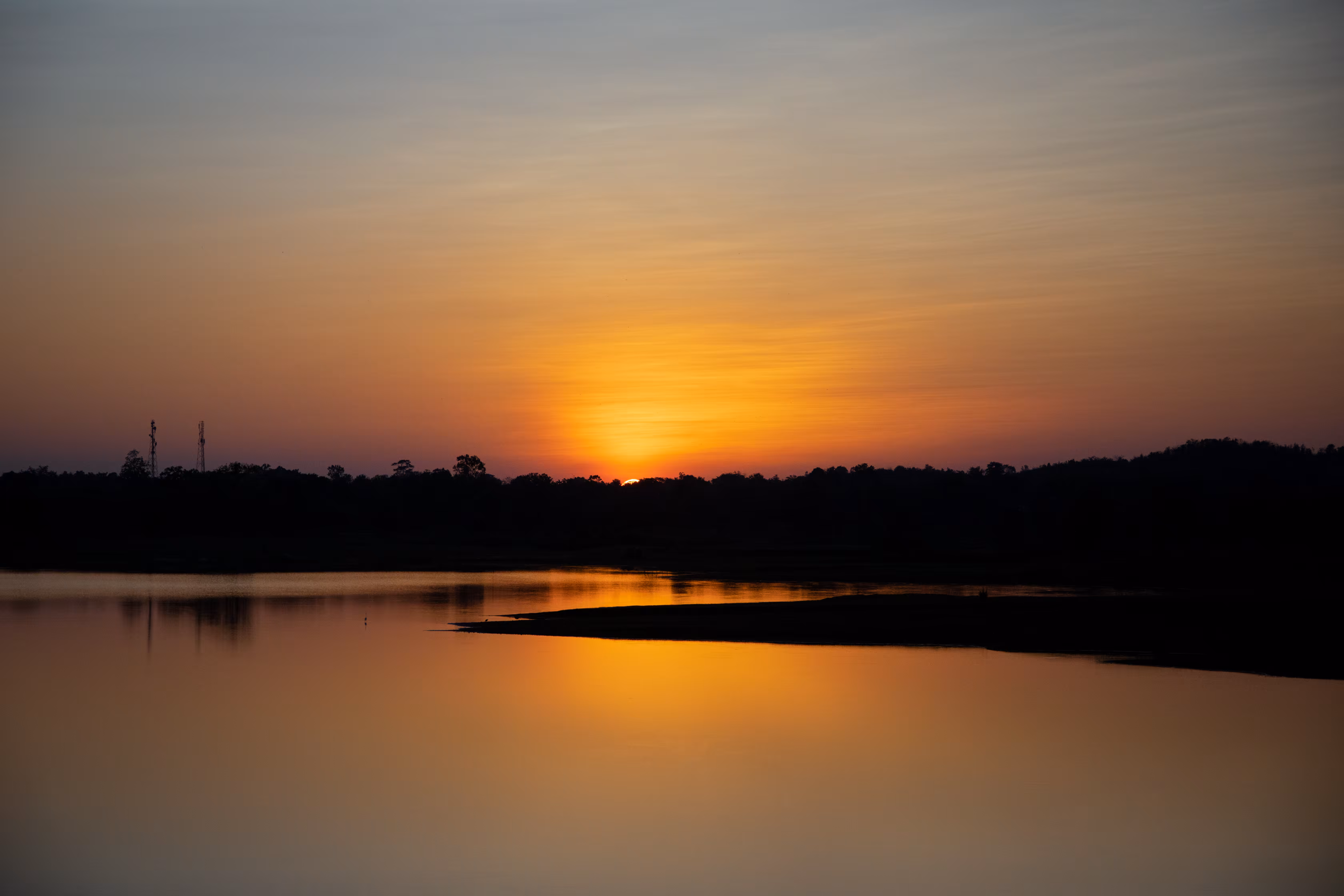 Evening’s Embrace: The Art of Sunset