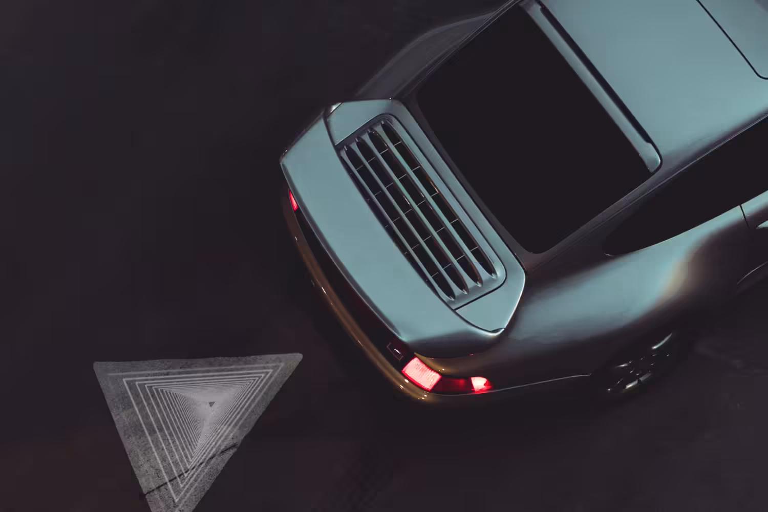 Porsche | Midnight Curb