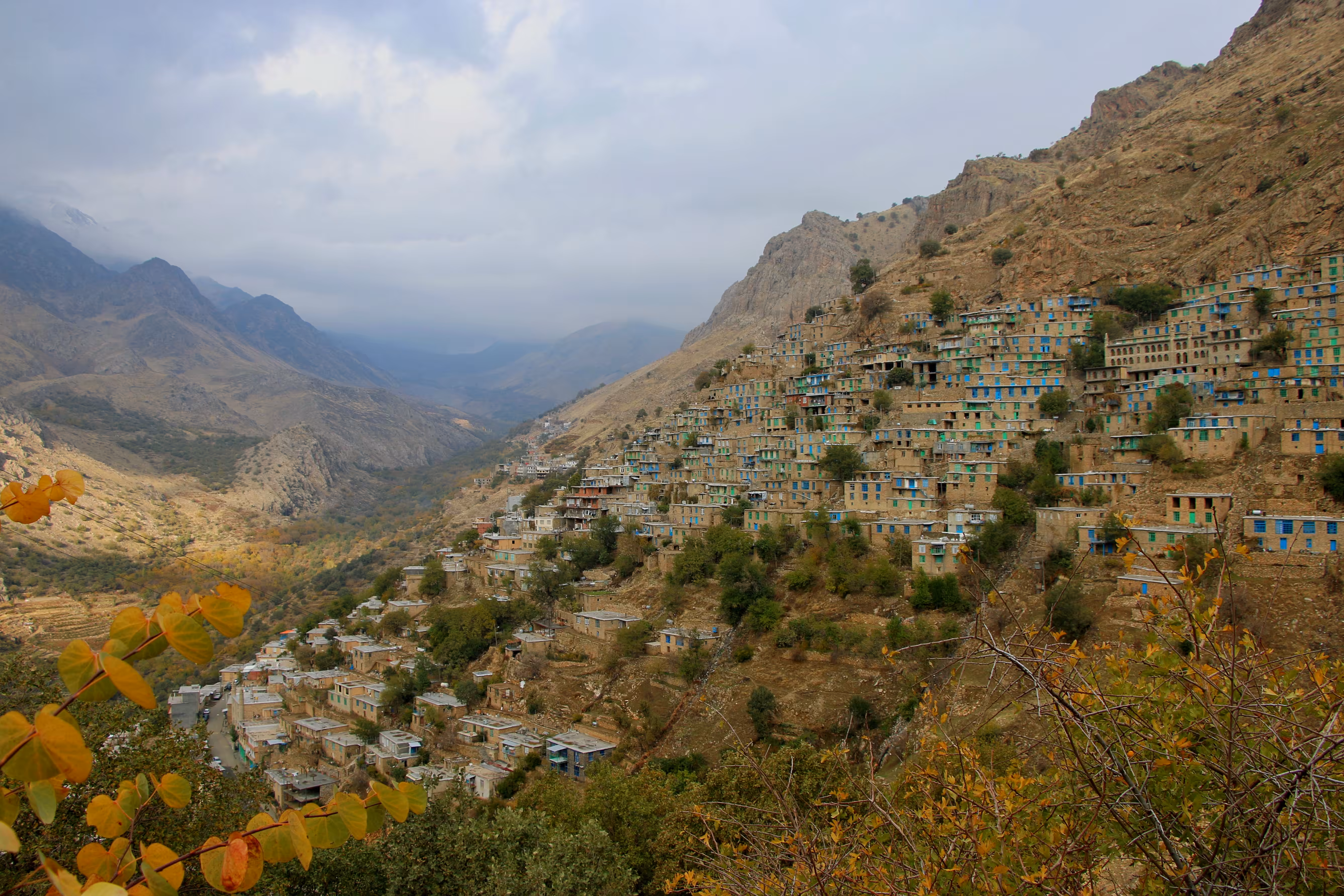 Autumn of Oraman village