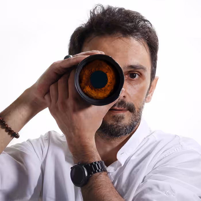 Beloved Eyes at the Lens