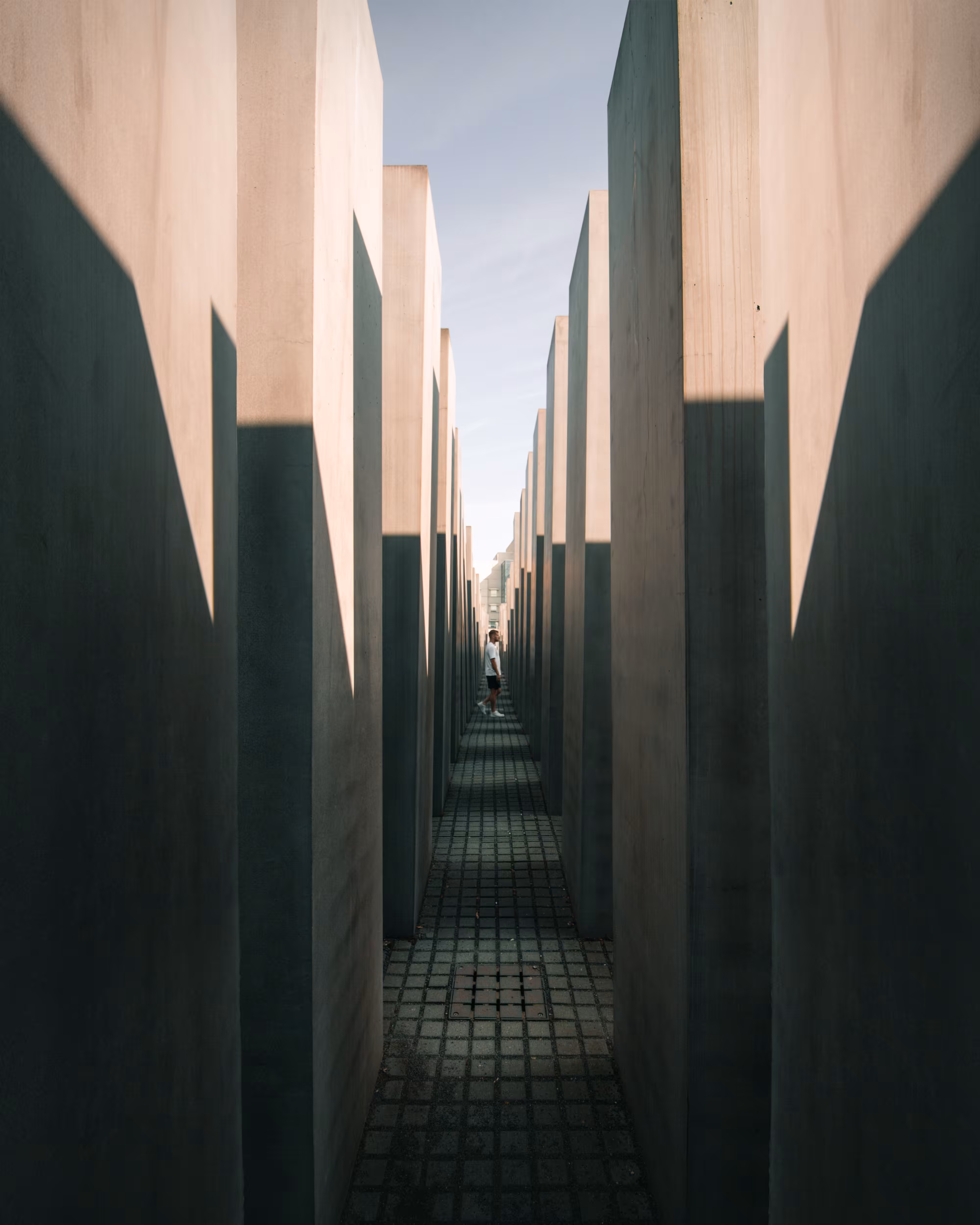 MEMORIAL