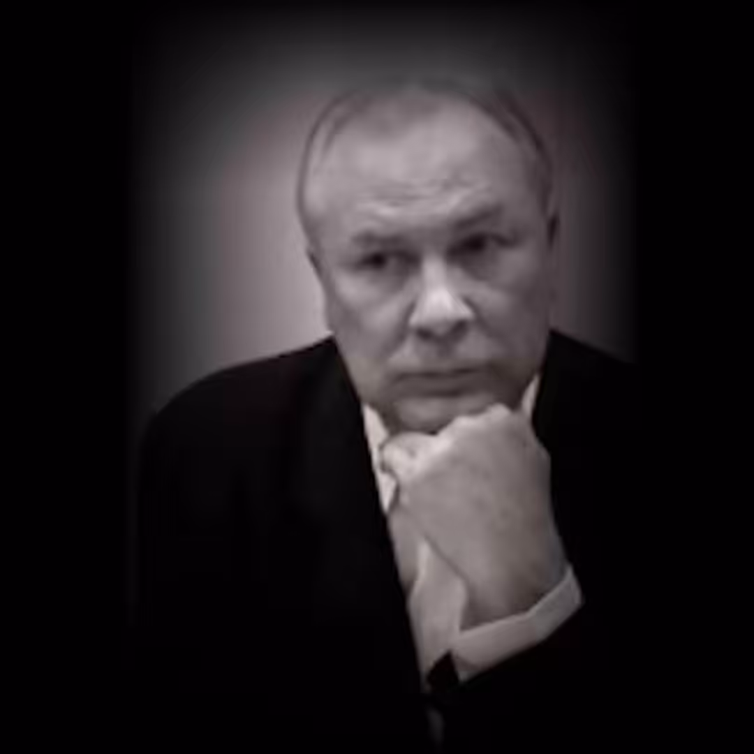 Robert Wilson Listens