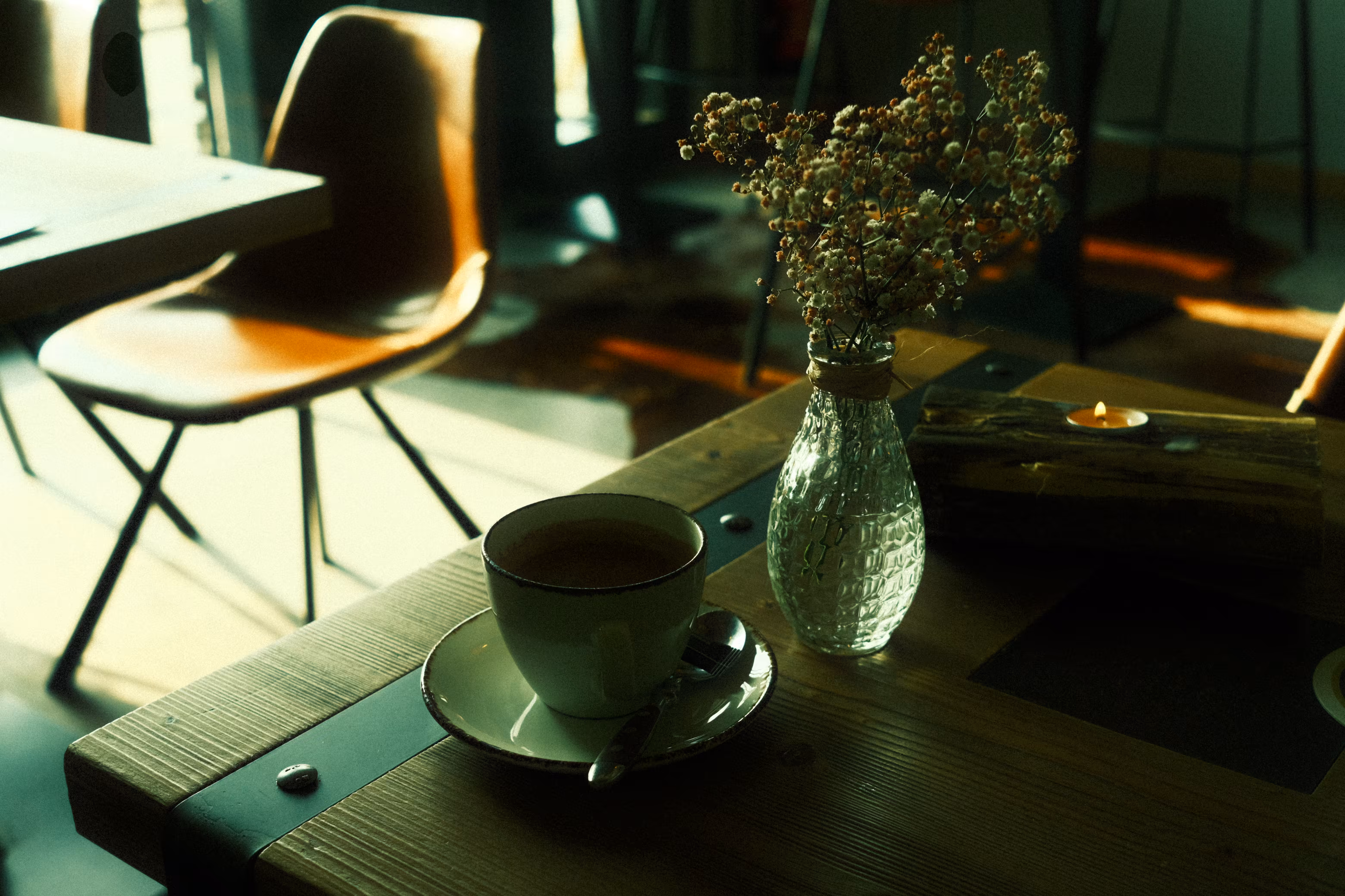 A coffee for you, a coffee for us