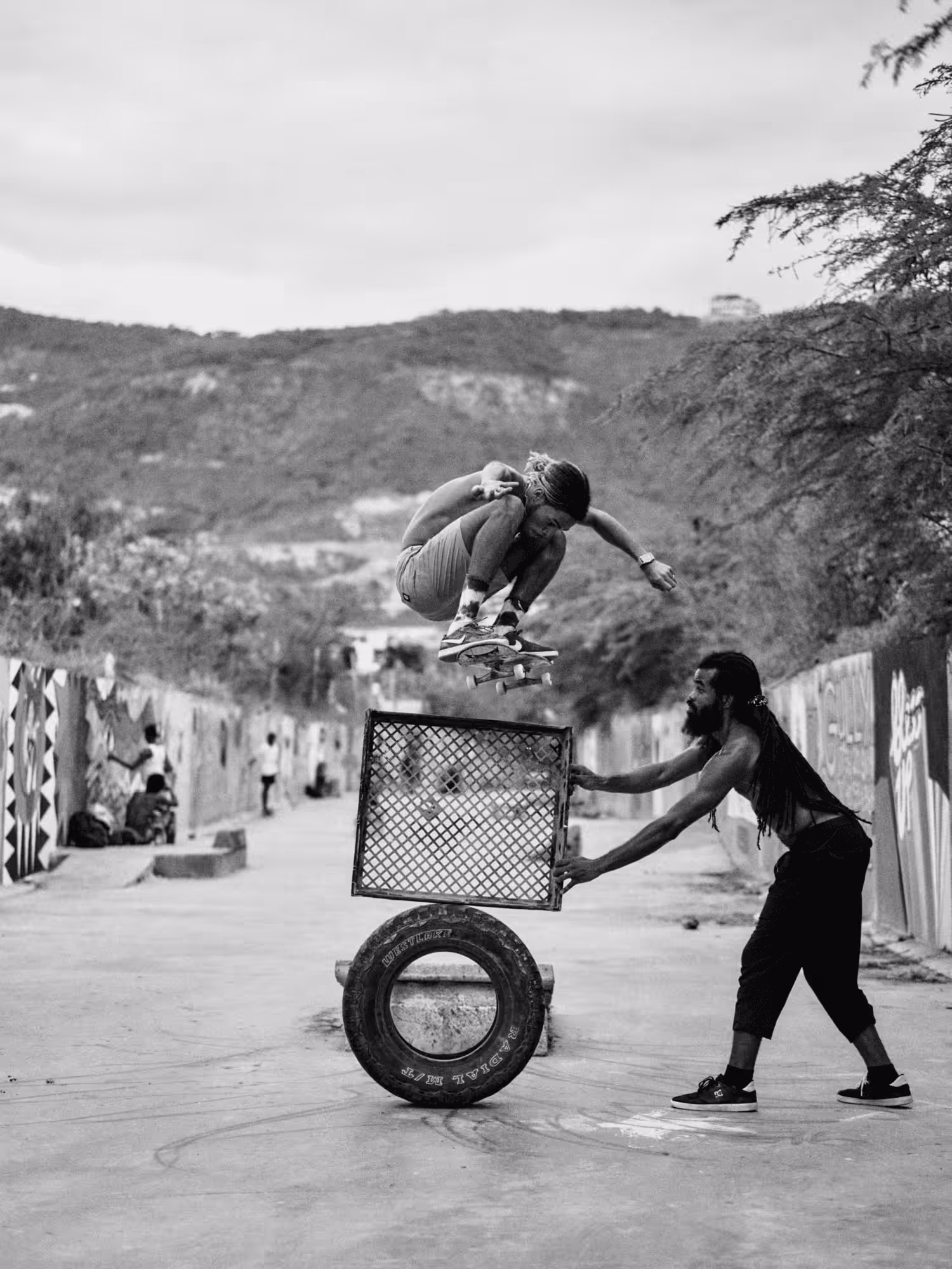 SK876 - A Portrait of Jamaican Skateboarding: SK876_17