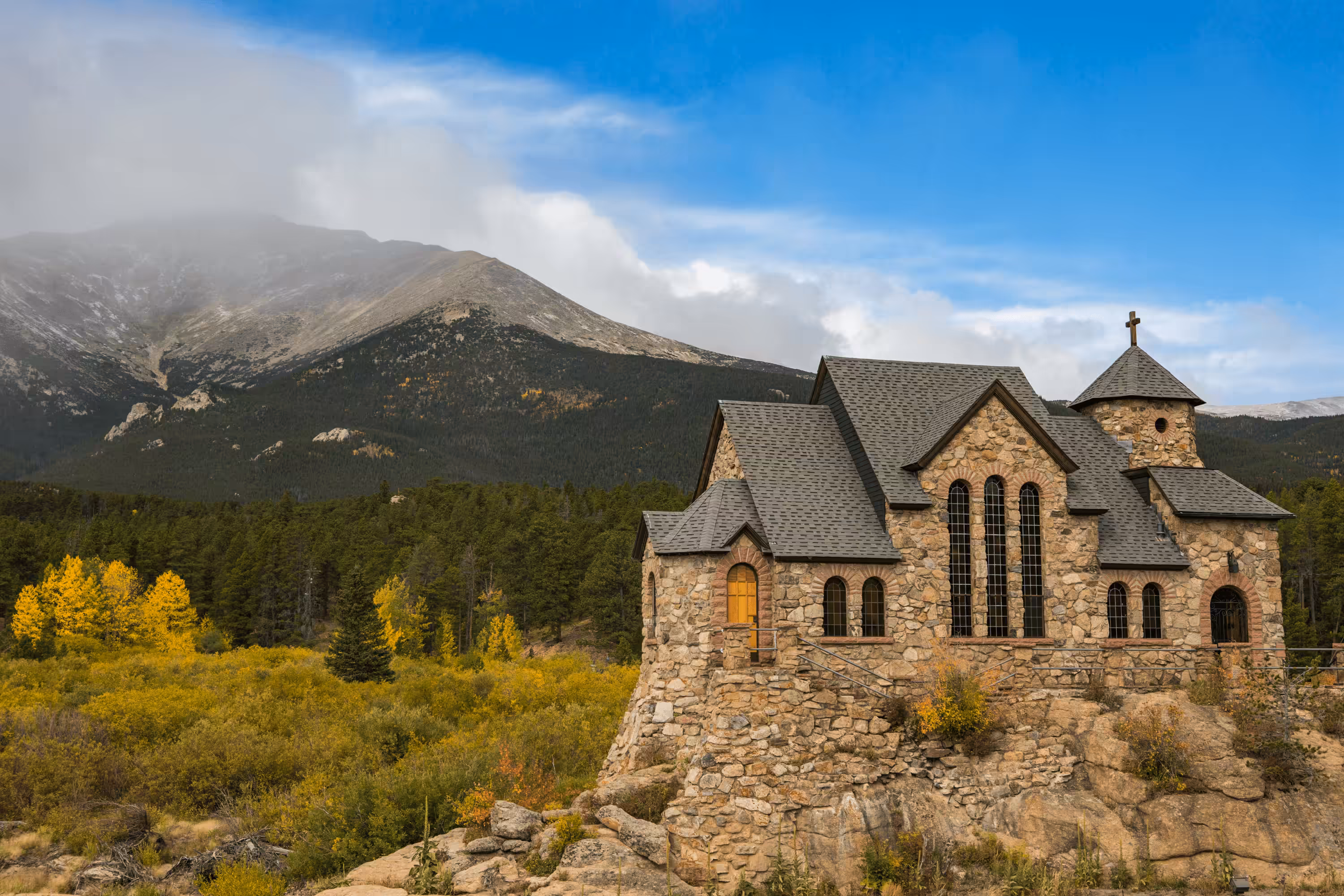 Chapel on the Rocks