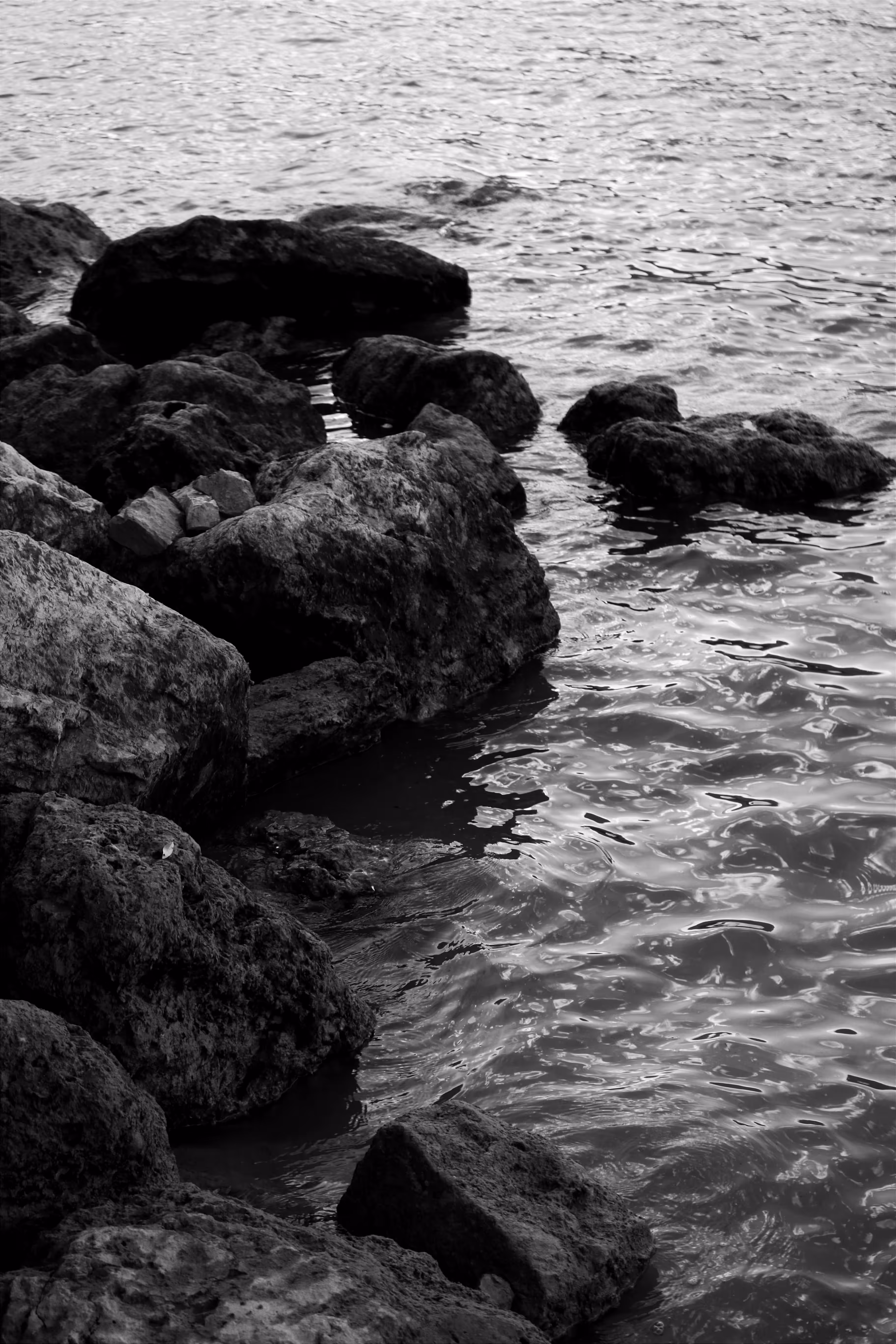 penumbra: Lake stones
