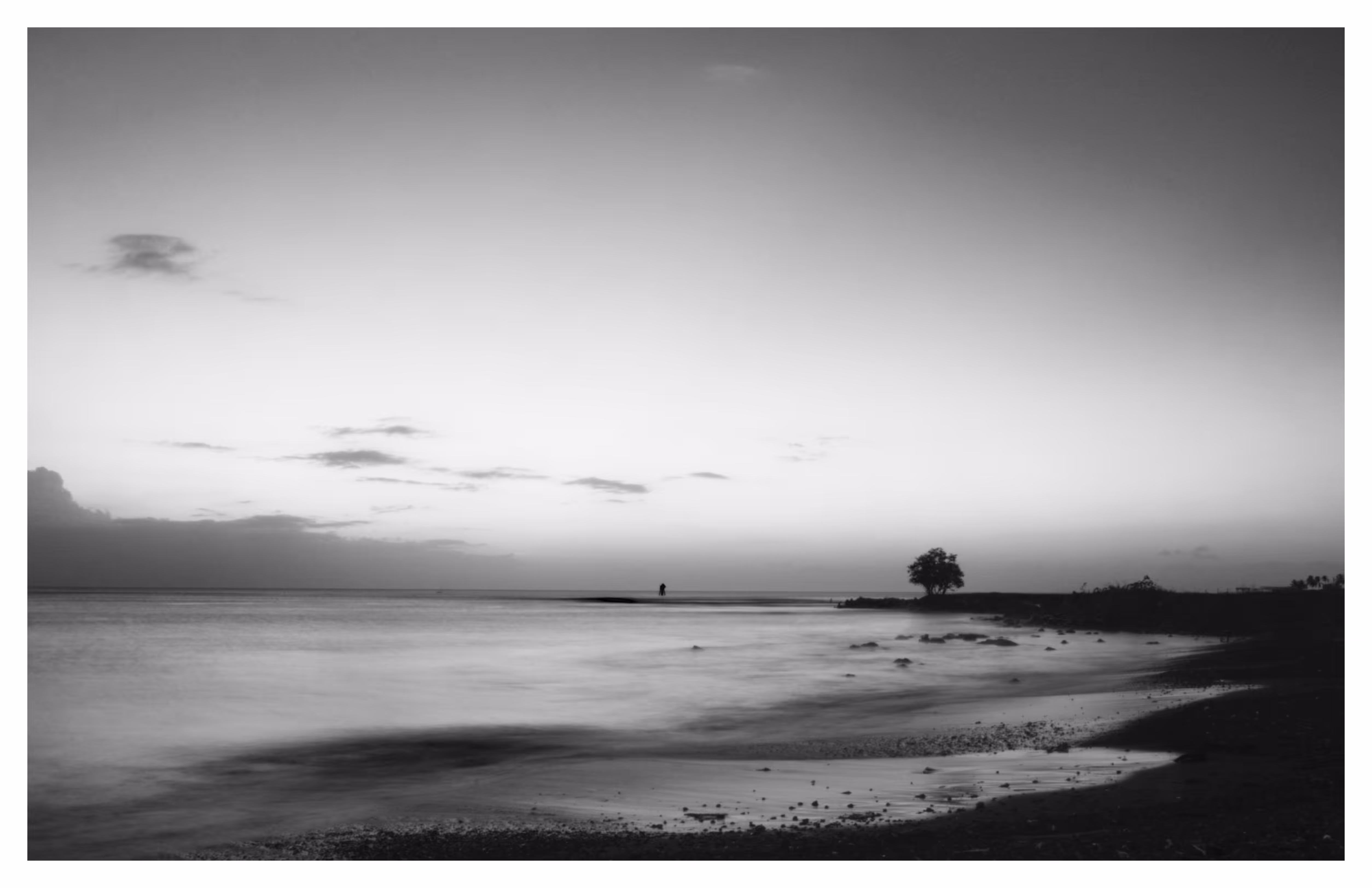 b&w 002