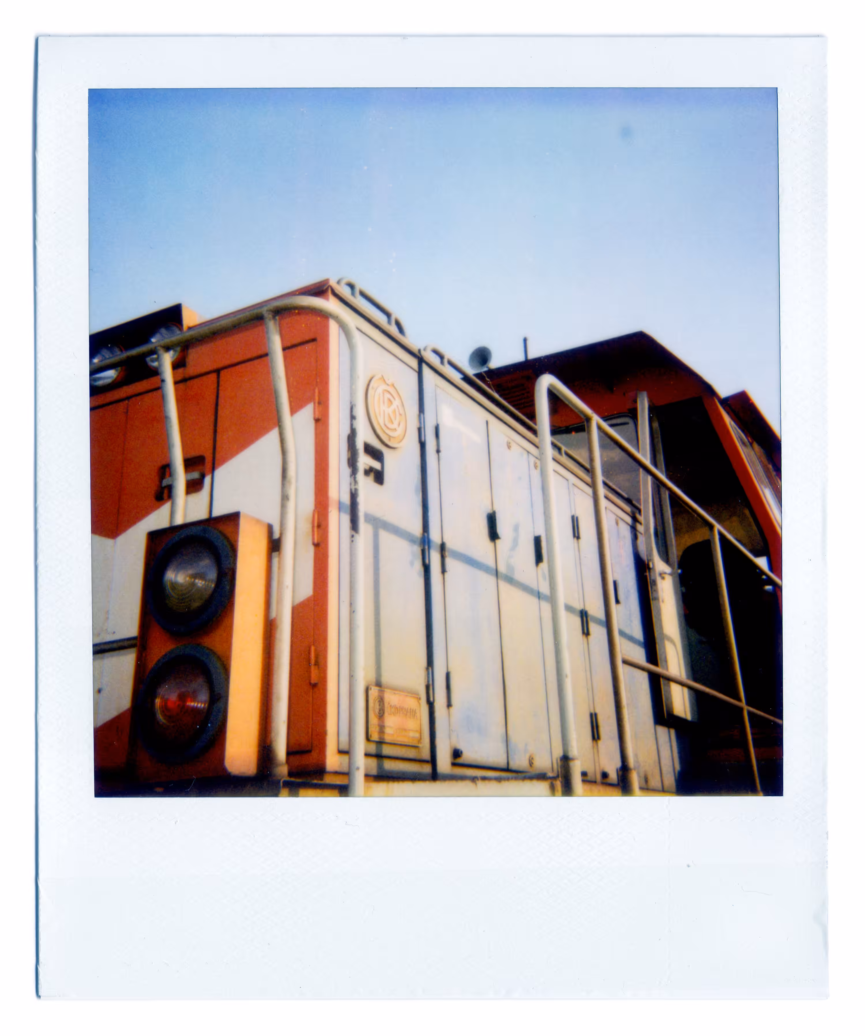 Locomotive Polaroid600 4/4