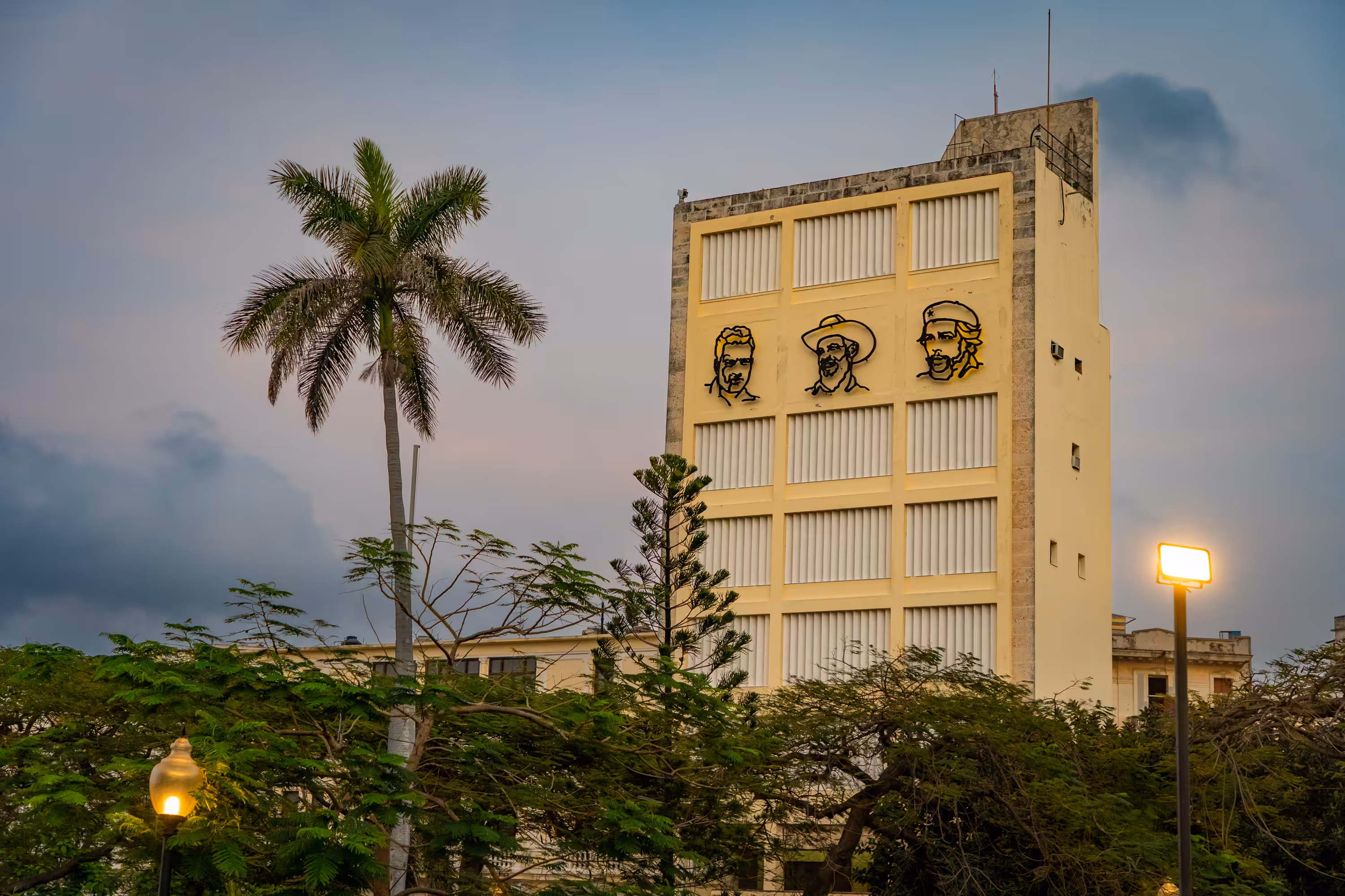 Castro, Cienfuegos, Che