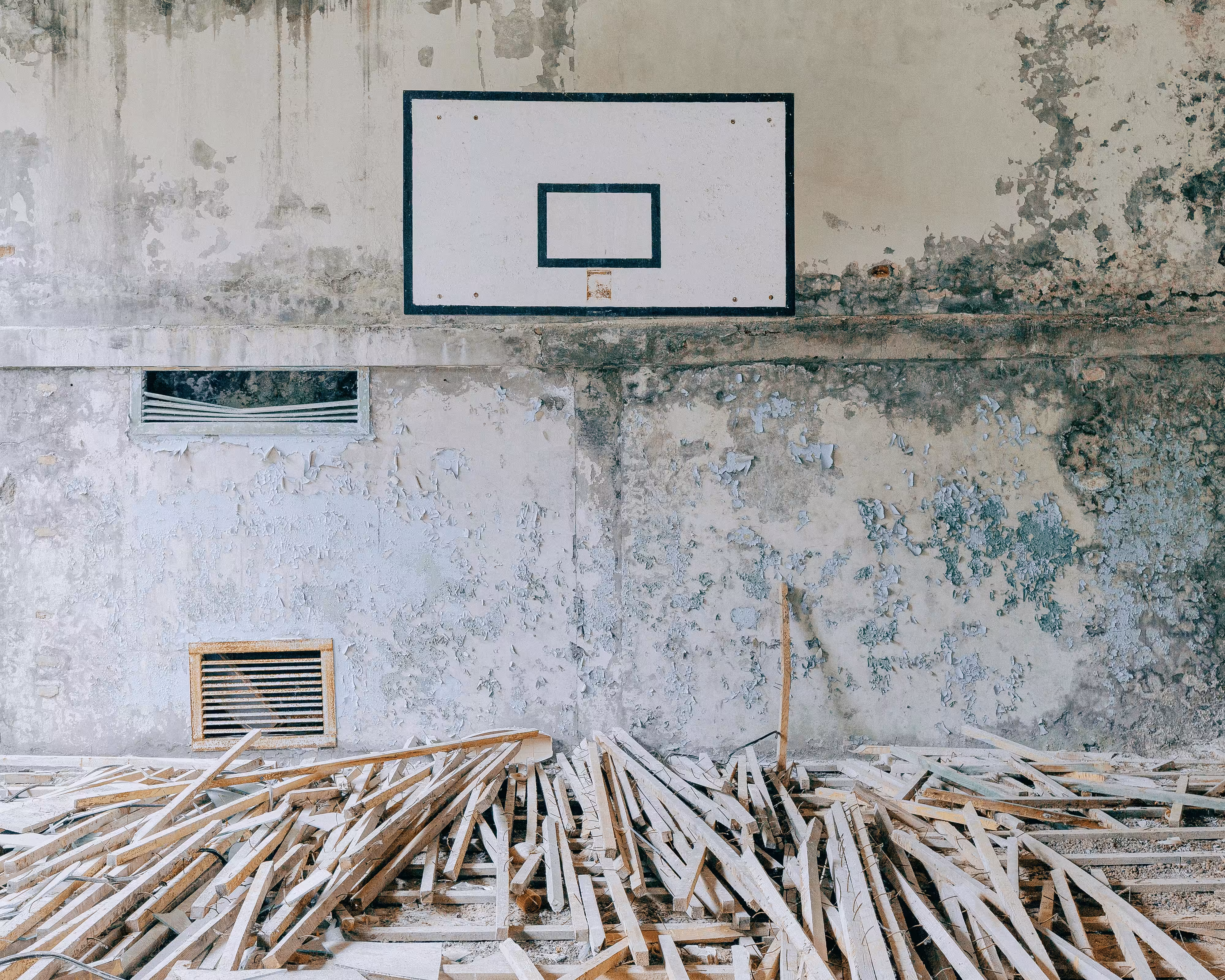 CONTAMINATED #11 - Soviet Sports I