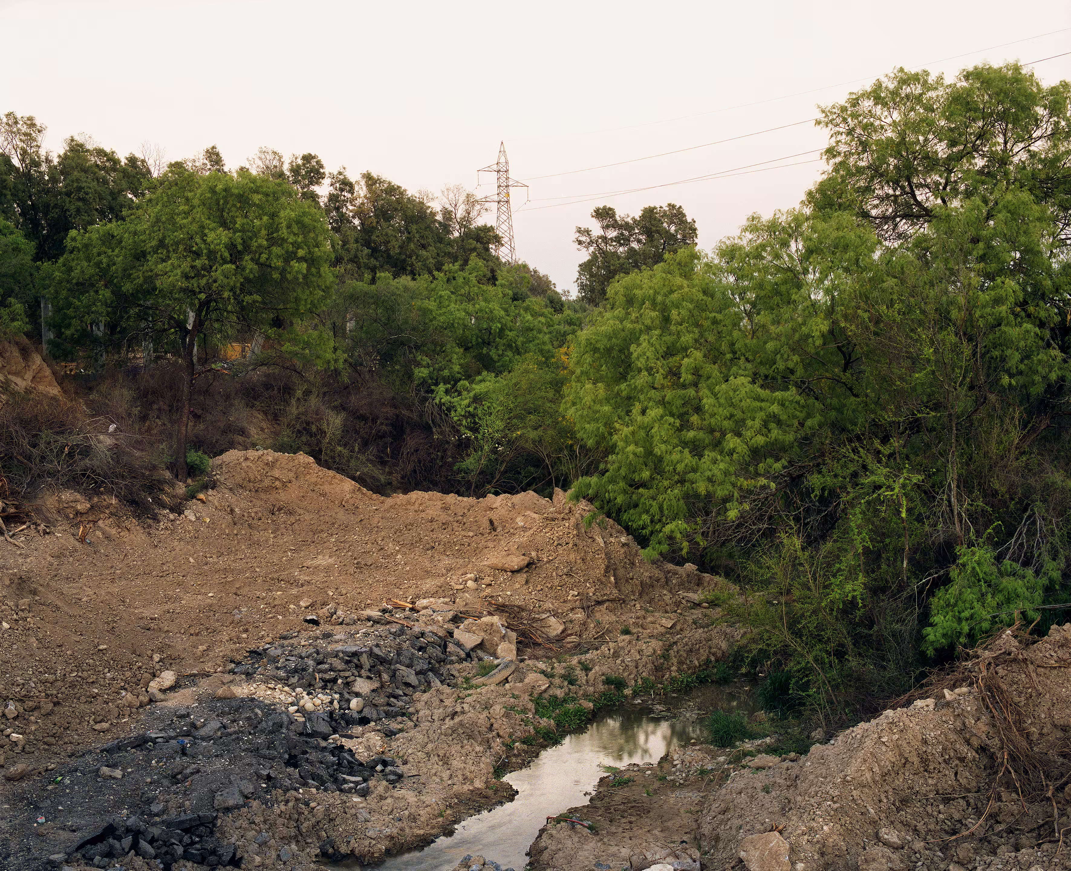 Suburbia Mexicana, Lost Rivers #21
