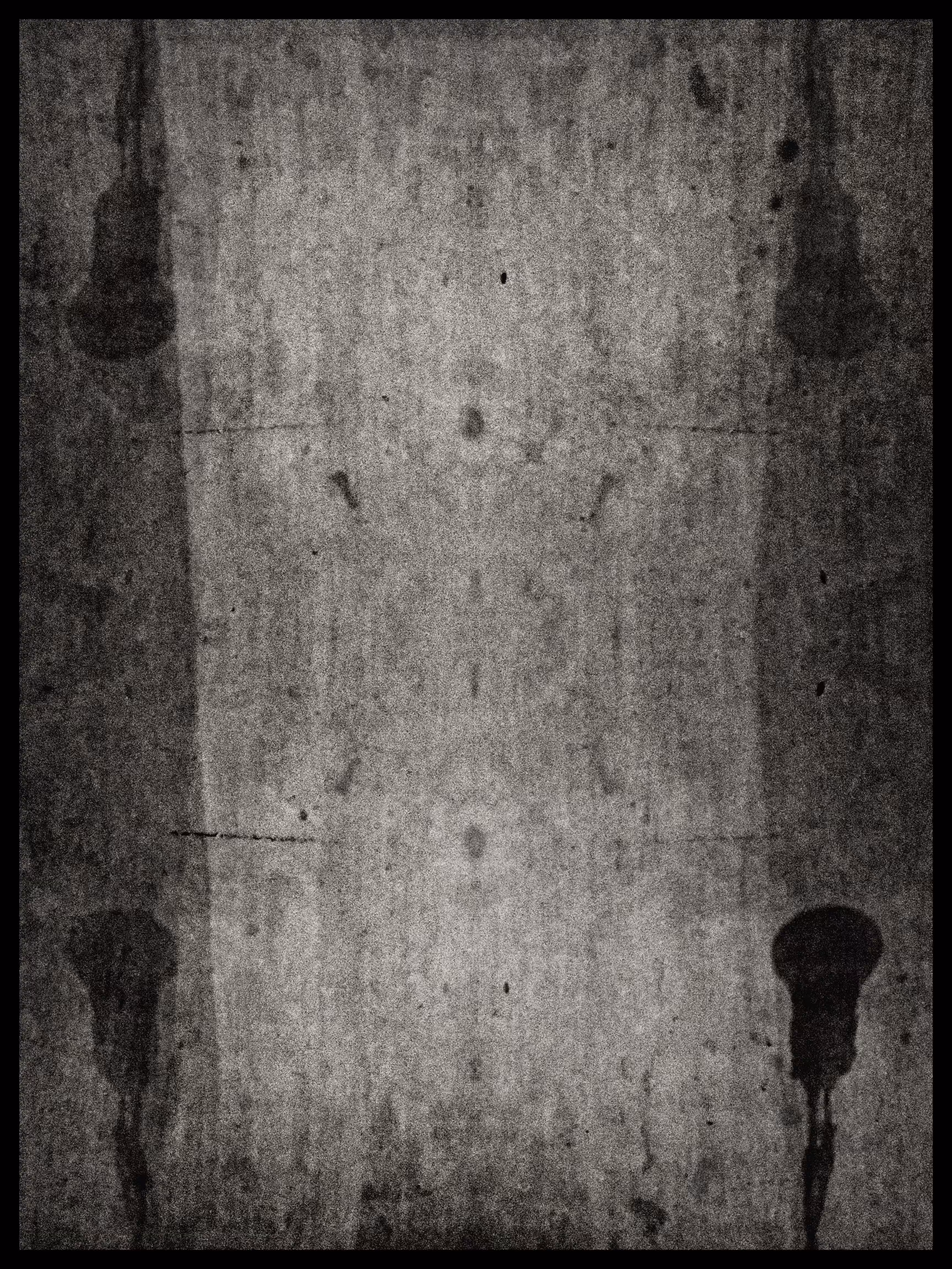 In the shadow of the four lamps