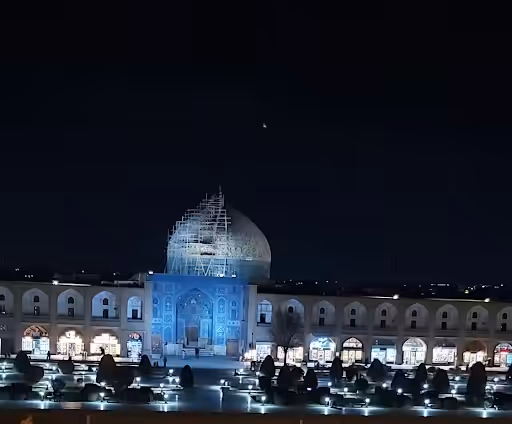 The Midnight Secret of Sheikh Lotfollah
