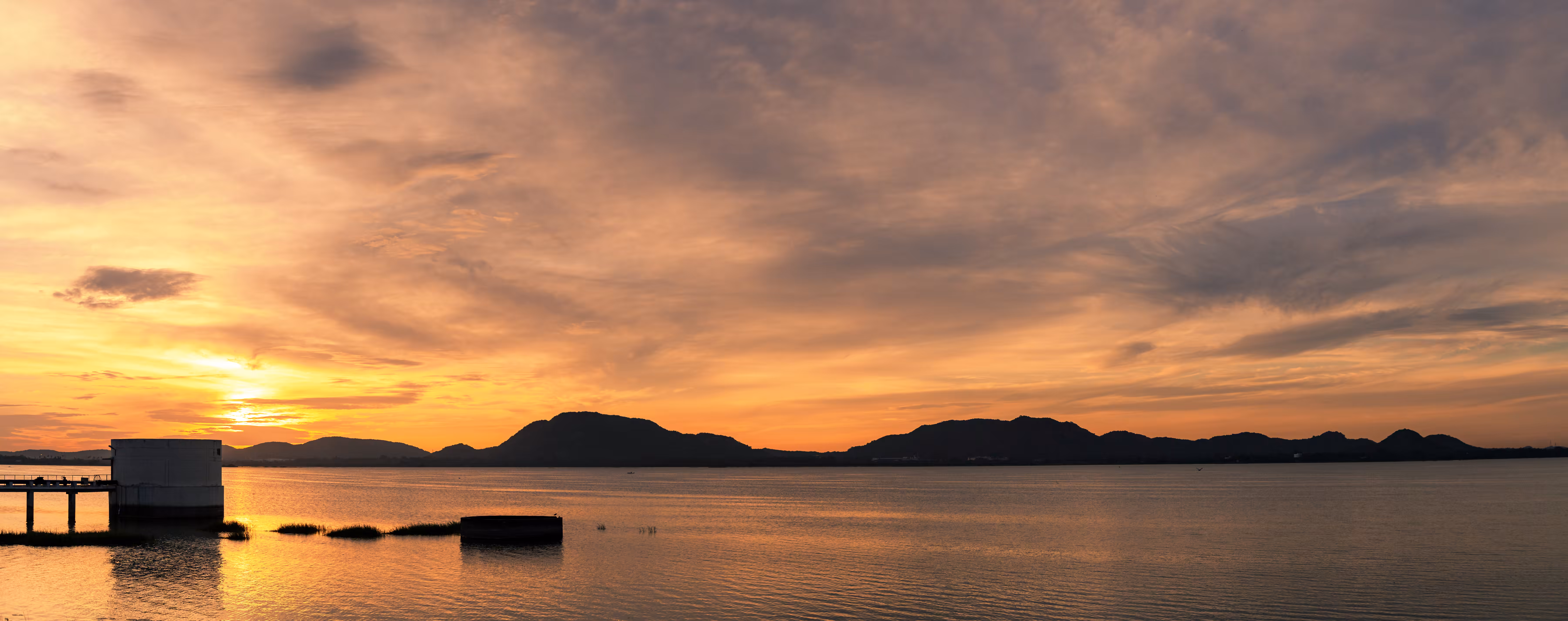 Sunrise Pano at the Lake