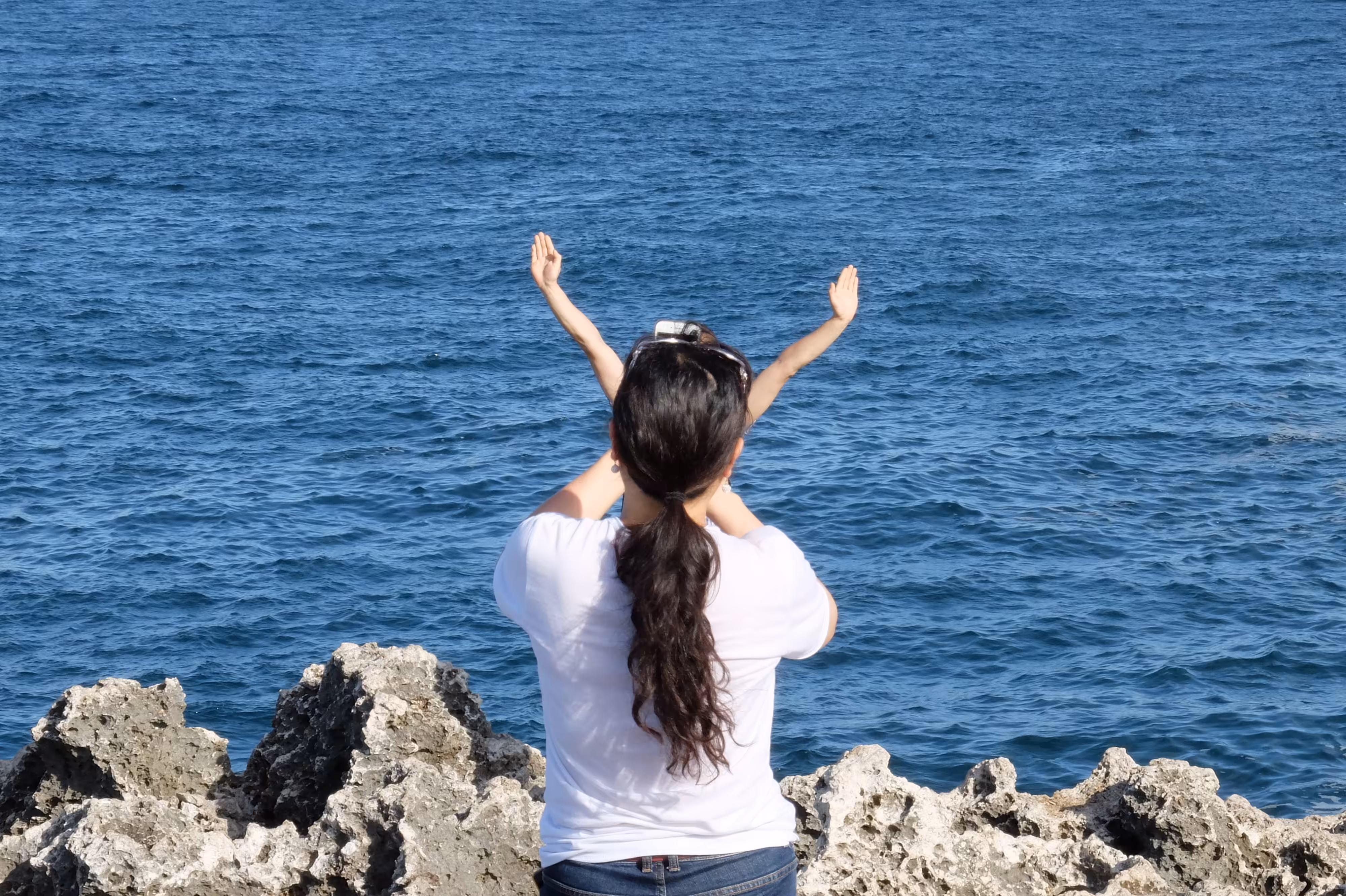 no selfie, no holiday
