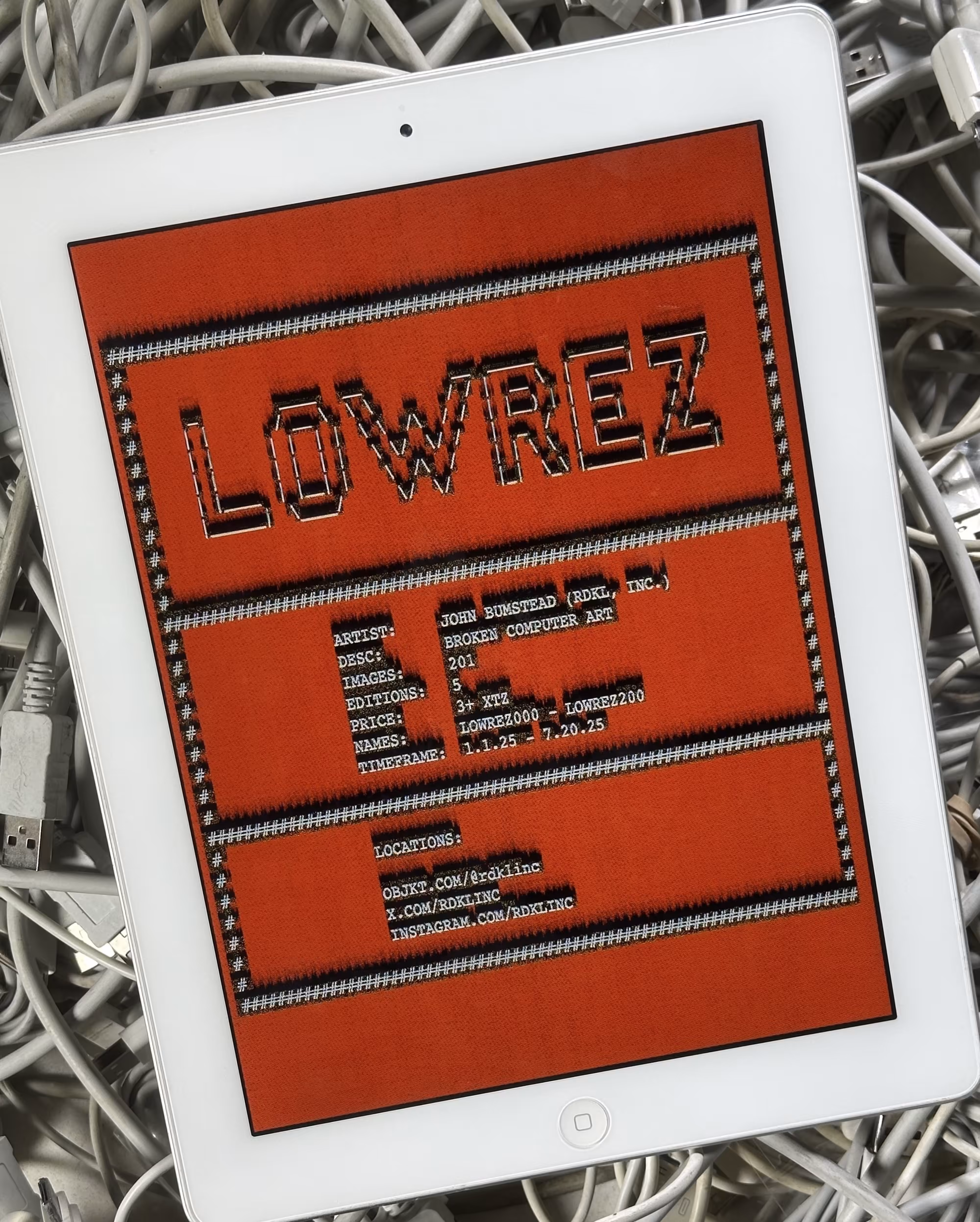 LOWREZ000