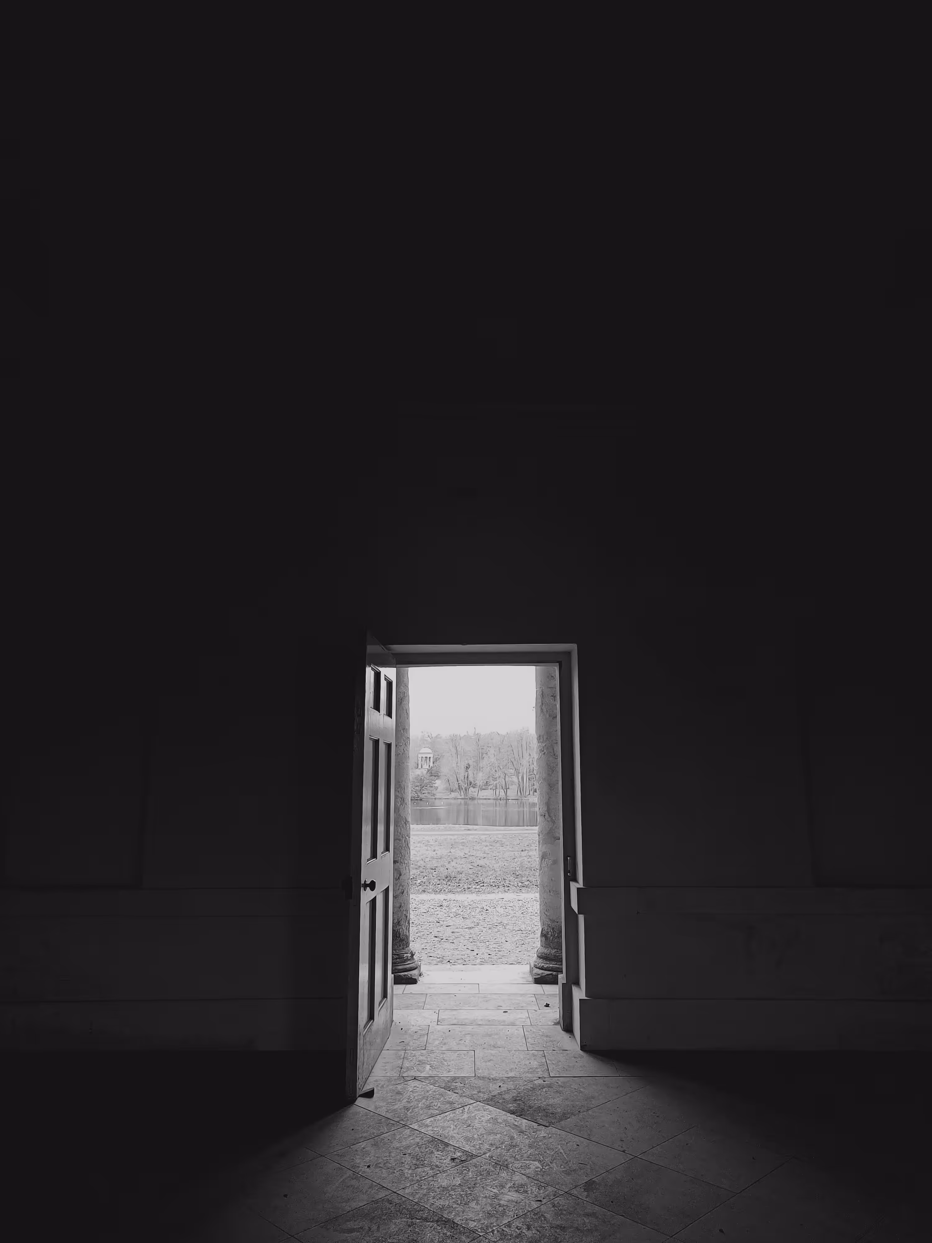 #1 The Doorways - A world beyond 