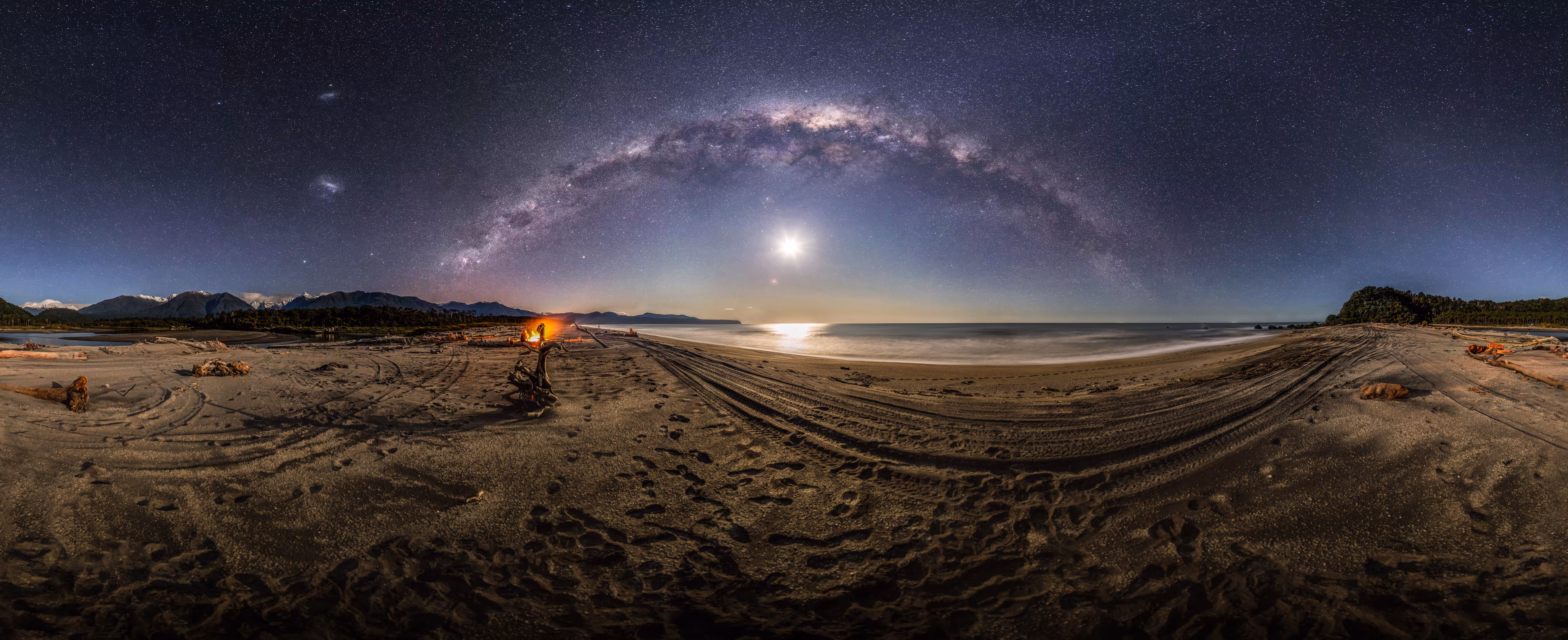 Bruce Bay Moonset