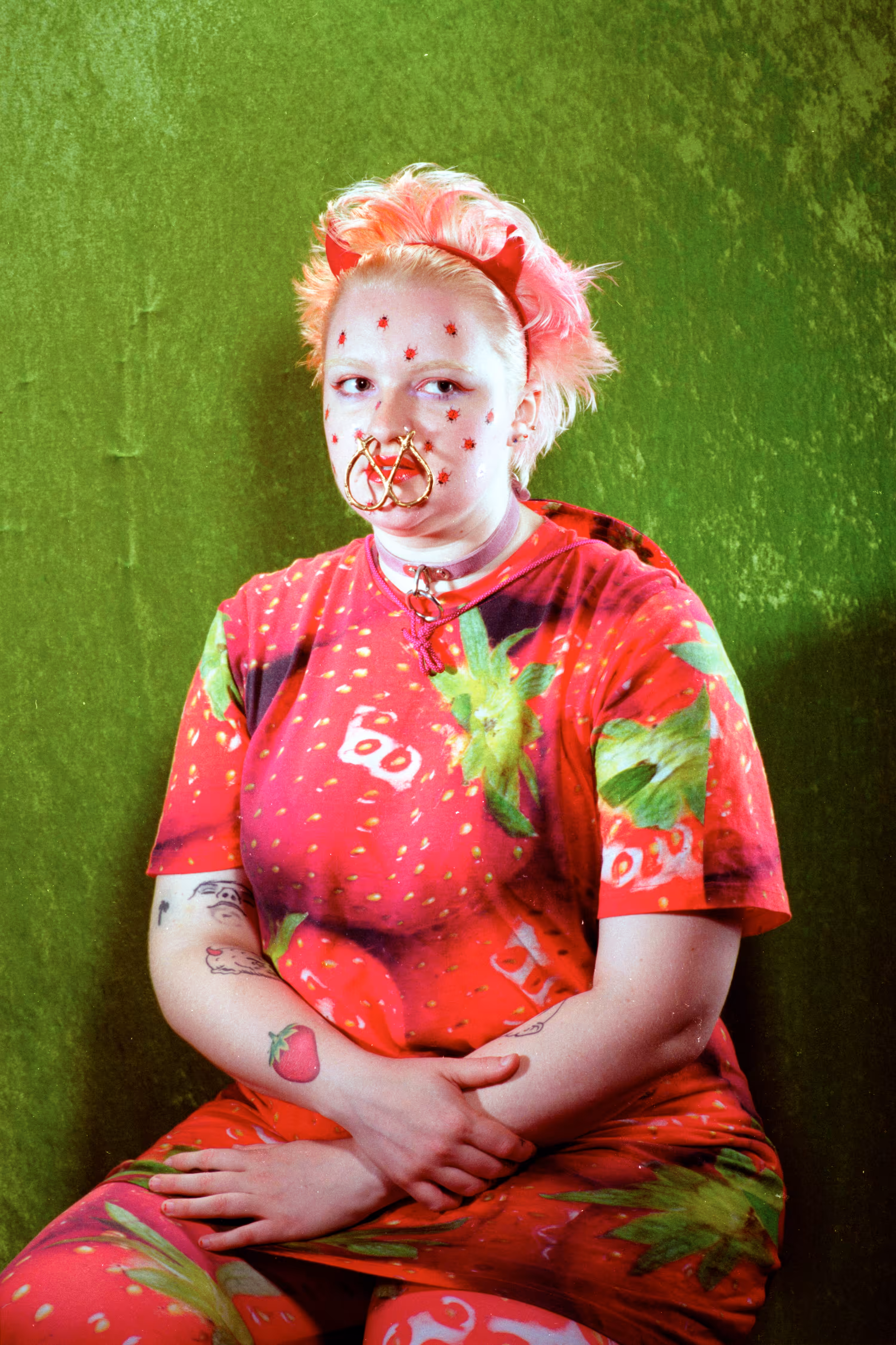 ICONS - Strawberry Girl / Amy Cakes