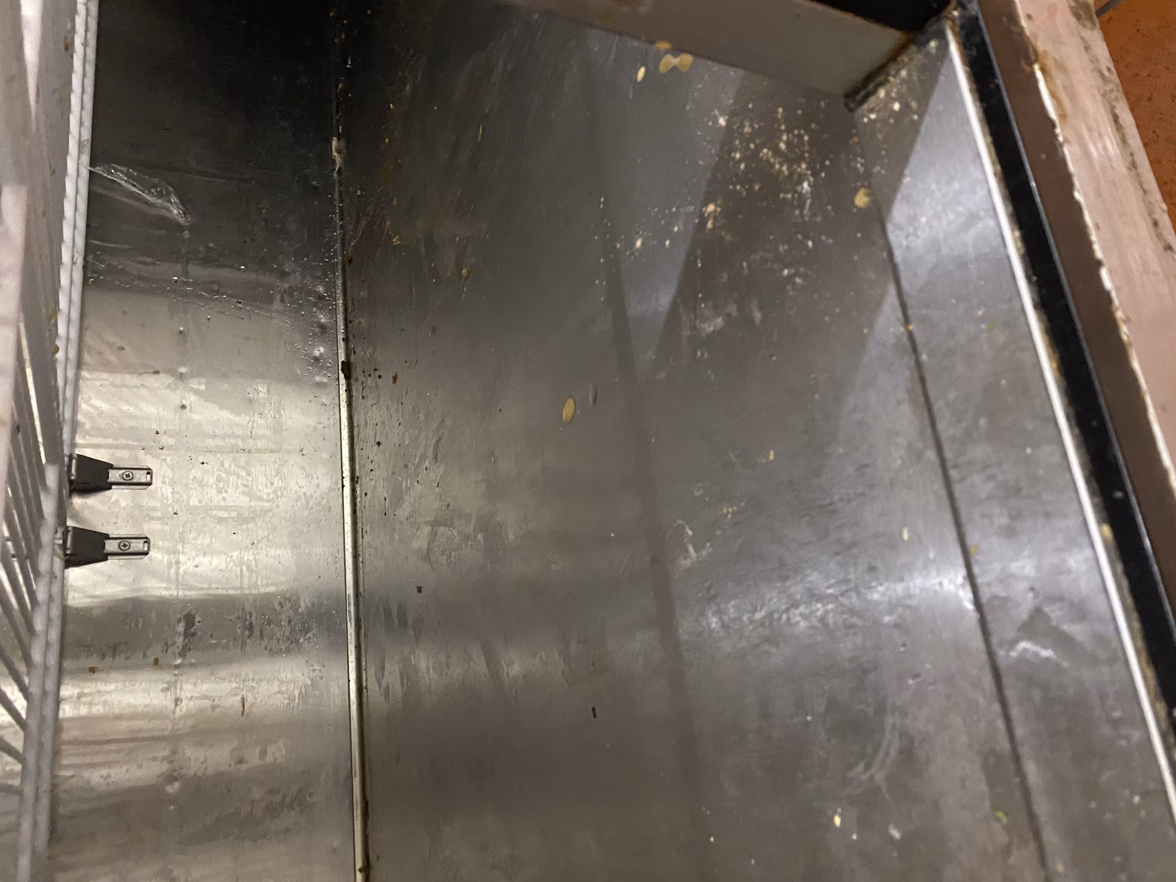 #8 Dirty kitchen 