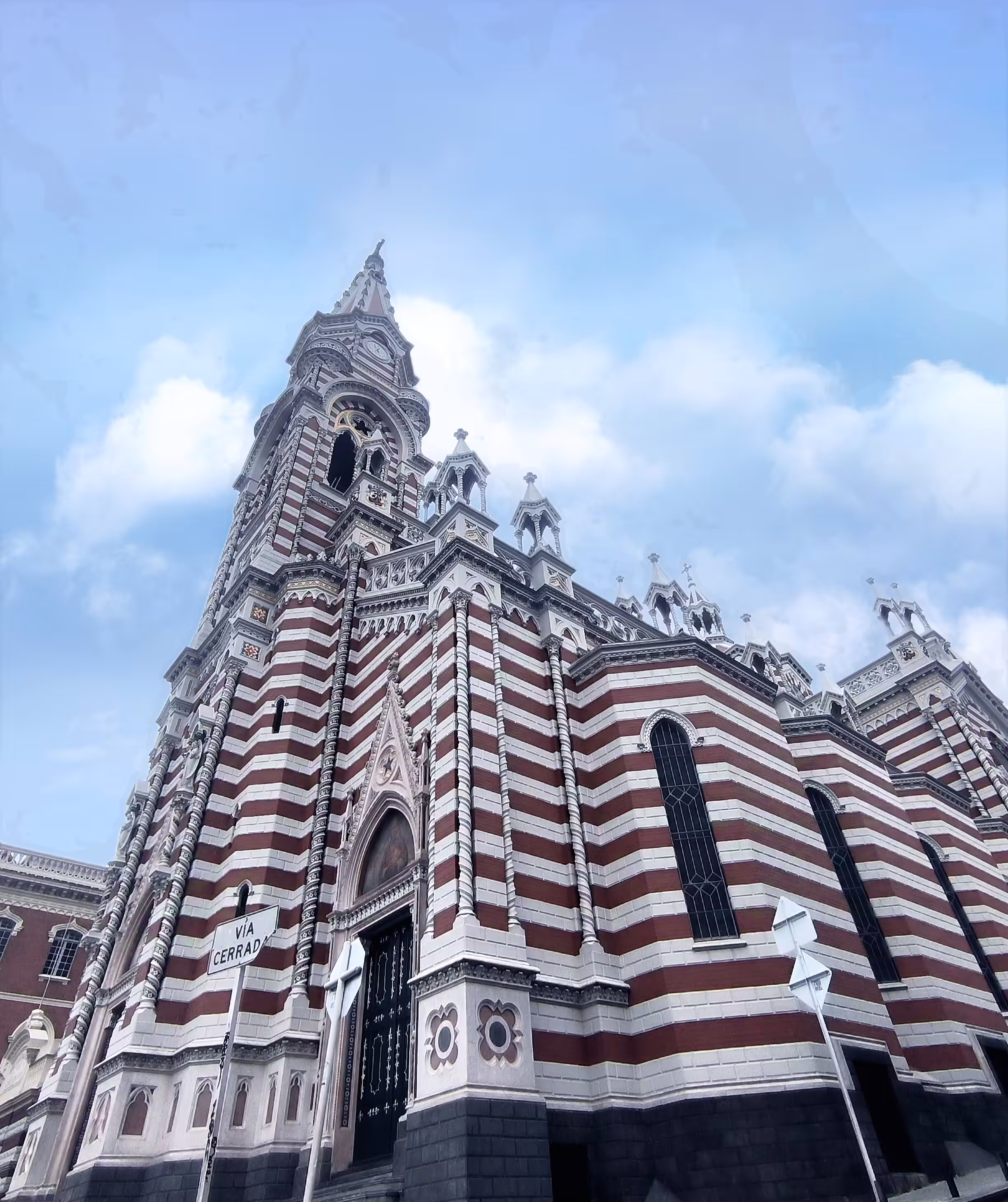 Iglesia de Nuestra Señora del Carmen Church, photo street, bogota,