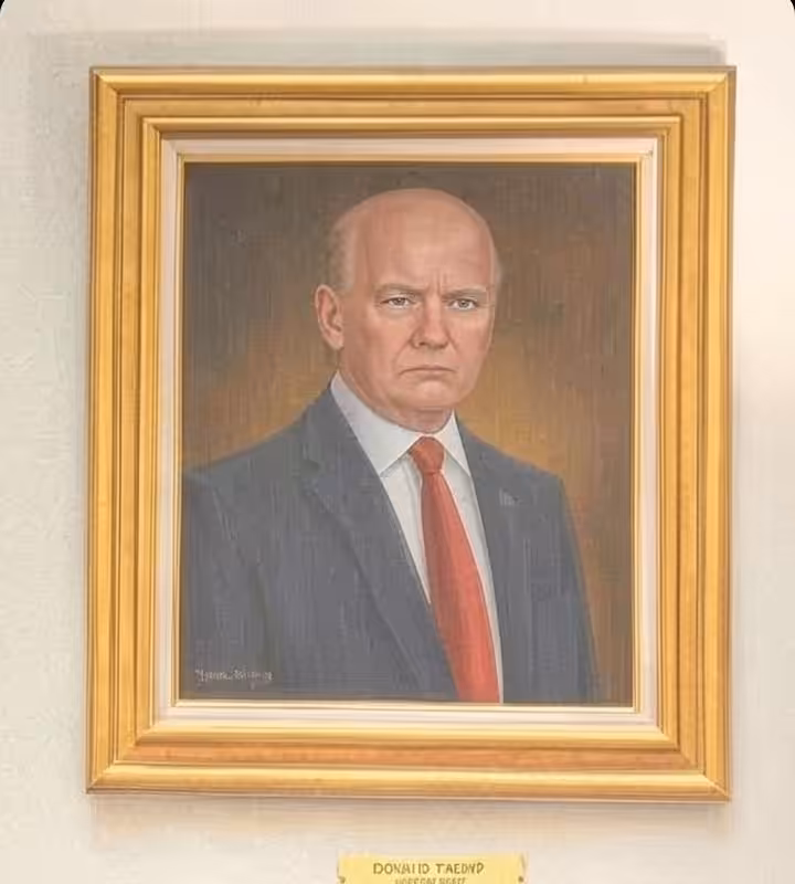 Official Portrait of Donalld Taednd