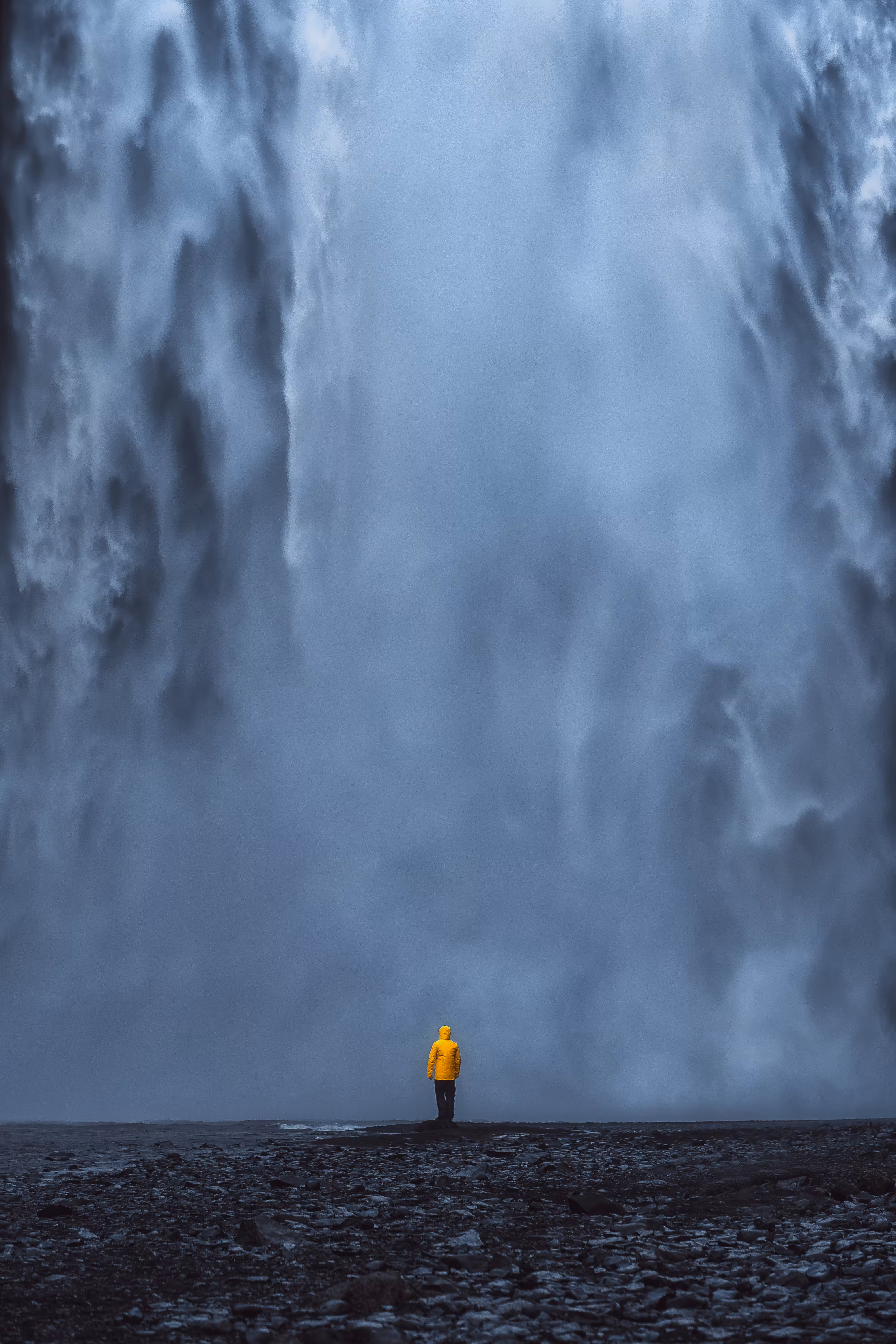 INTO THE FEARS - SKOGAFOSS