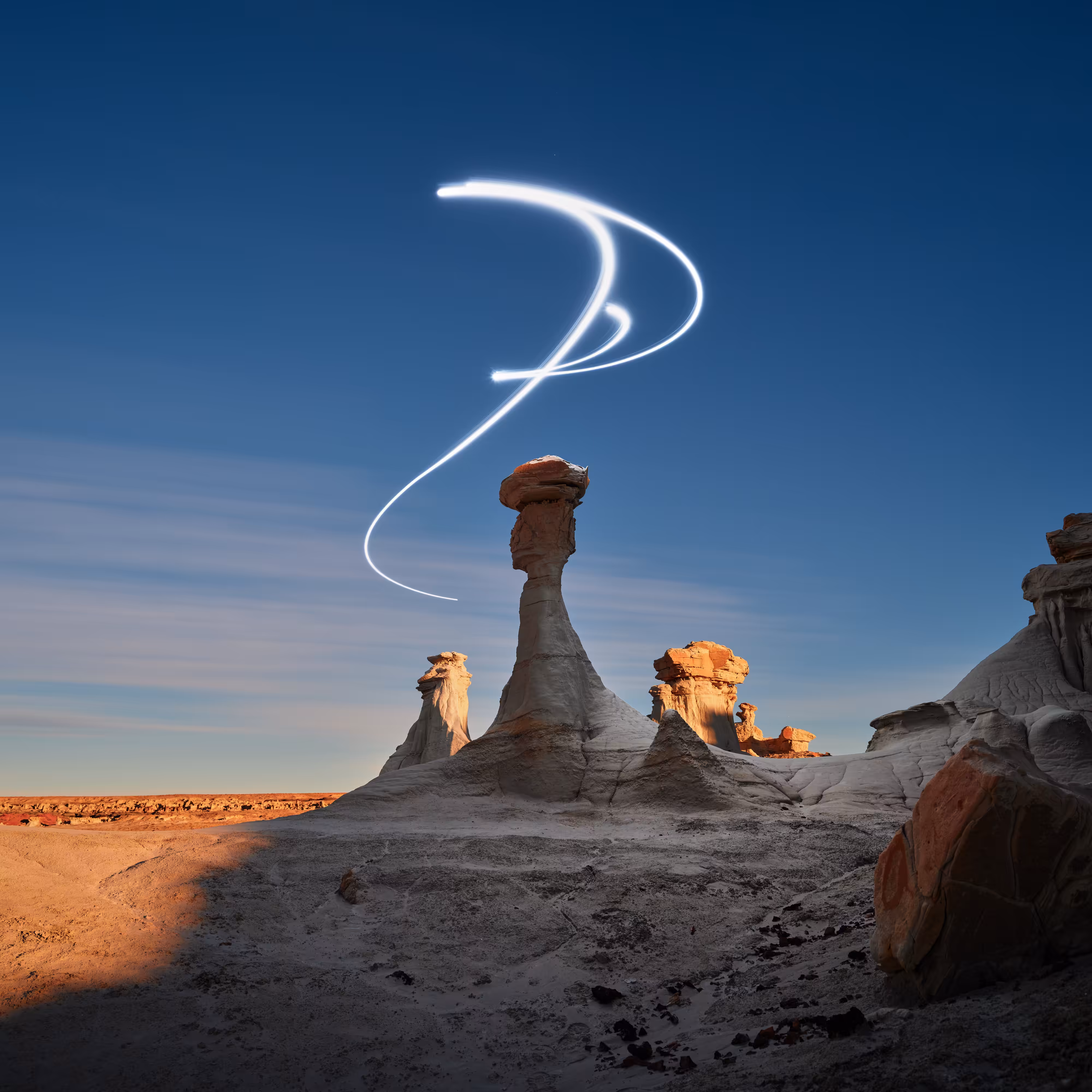 Aeroglyph Variations #22 by Reuben Wu