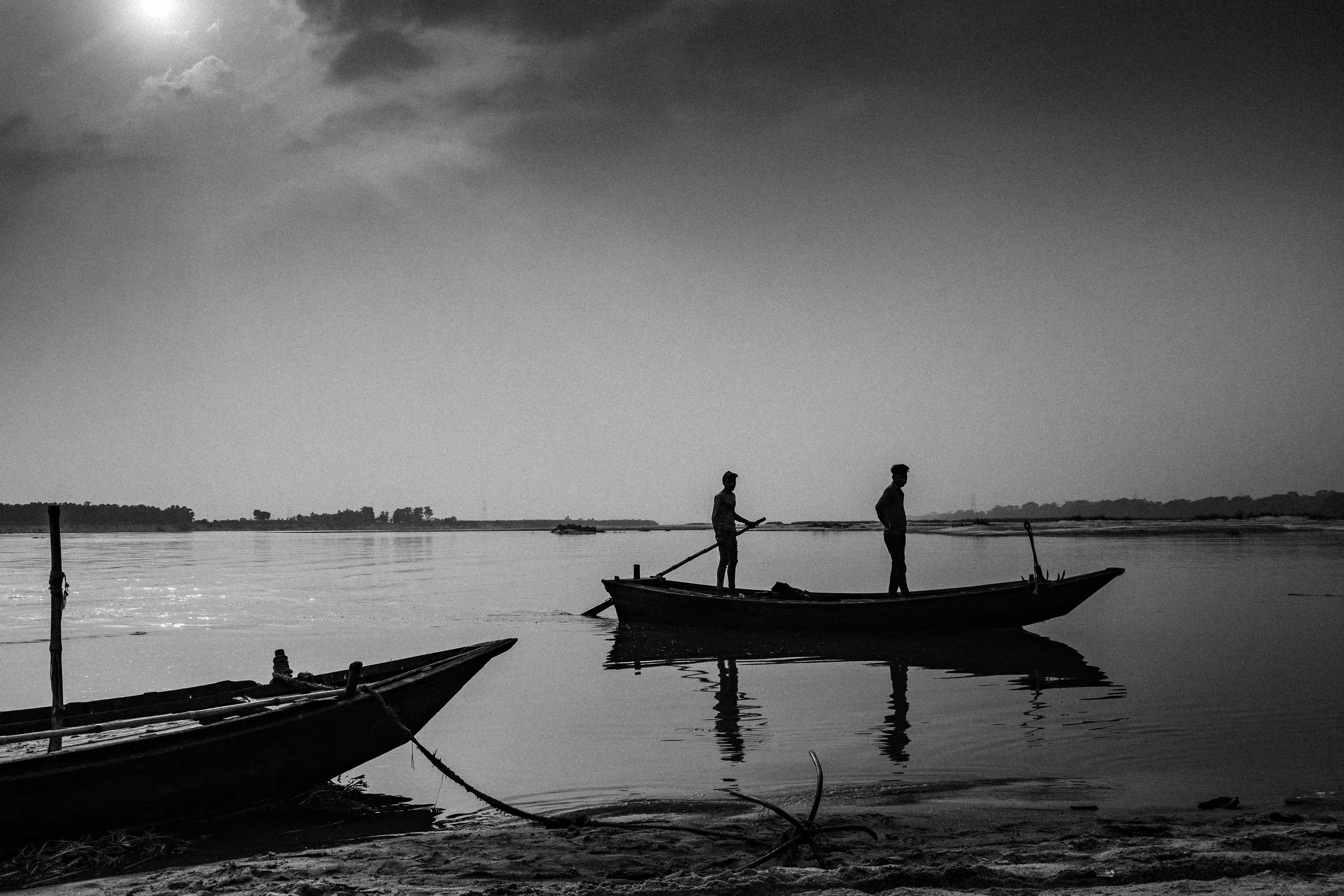 Calm Damodar