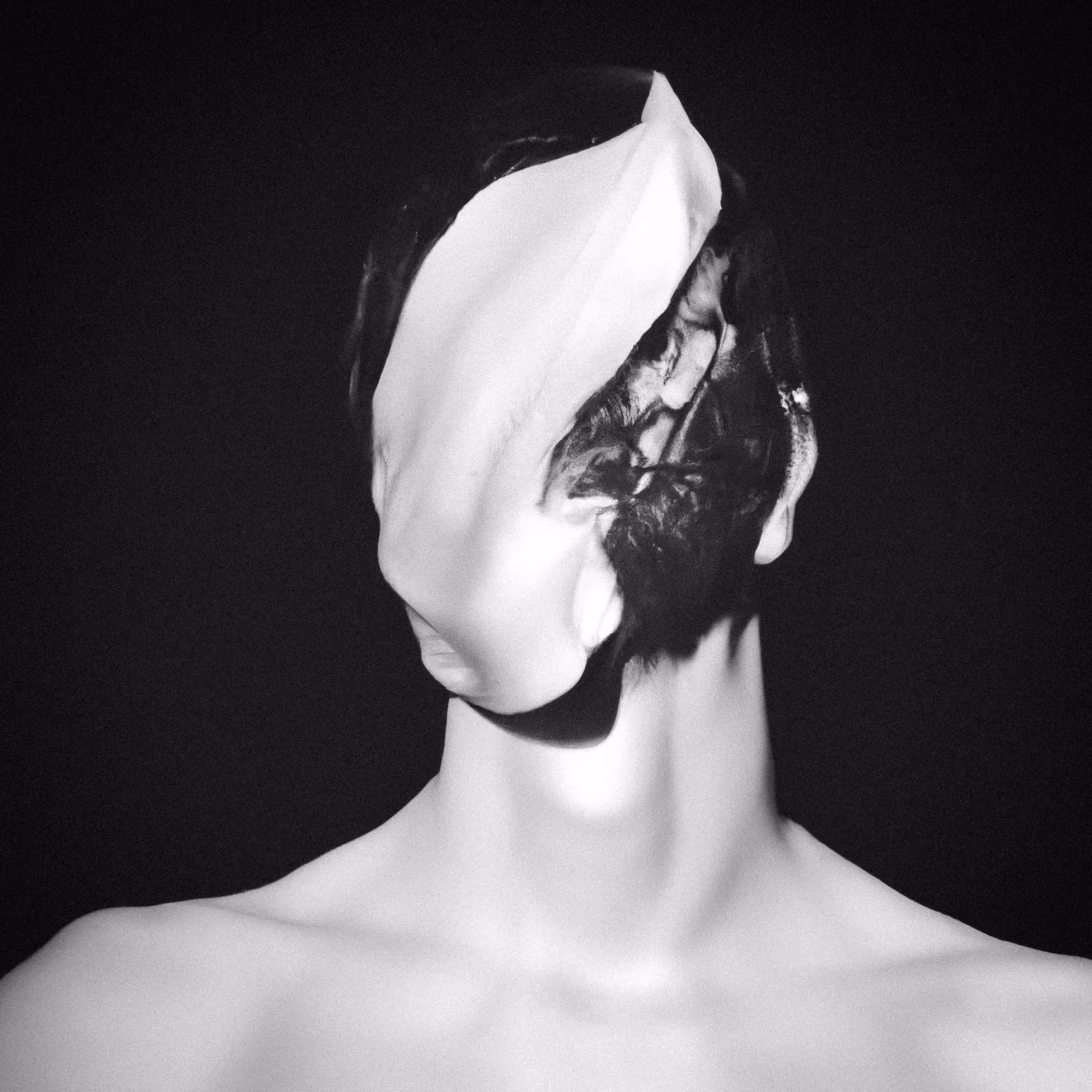Figure / No 03
